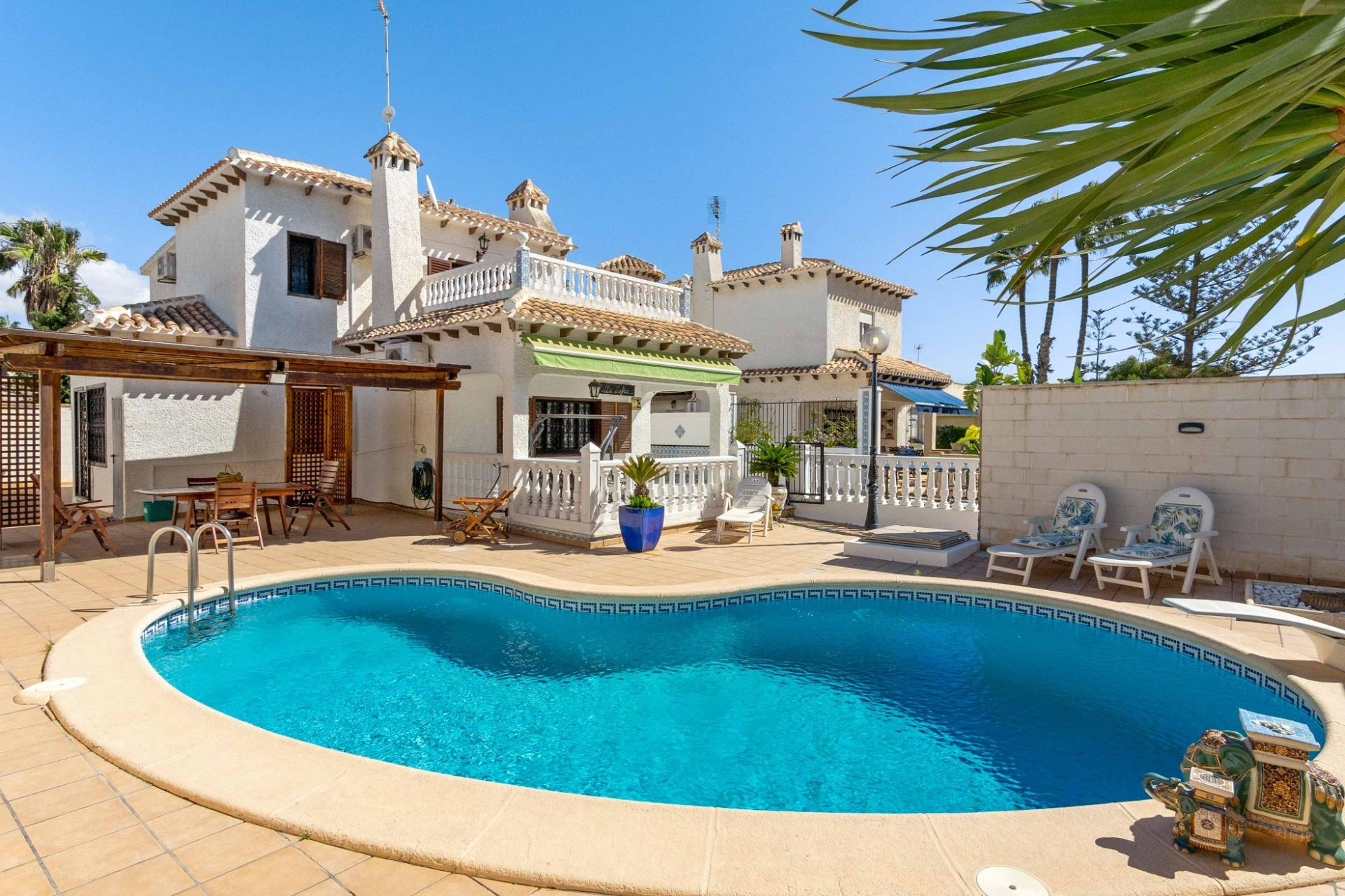 Herverkoop - 4. House - Detached Villa - Orihuela Costa