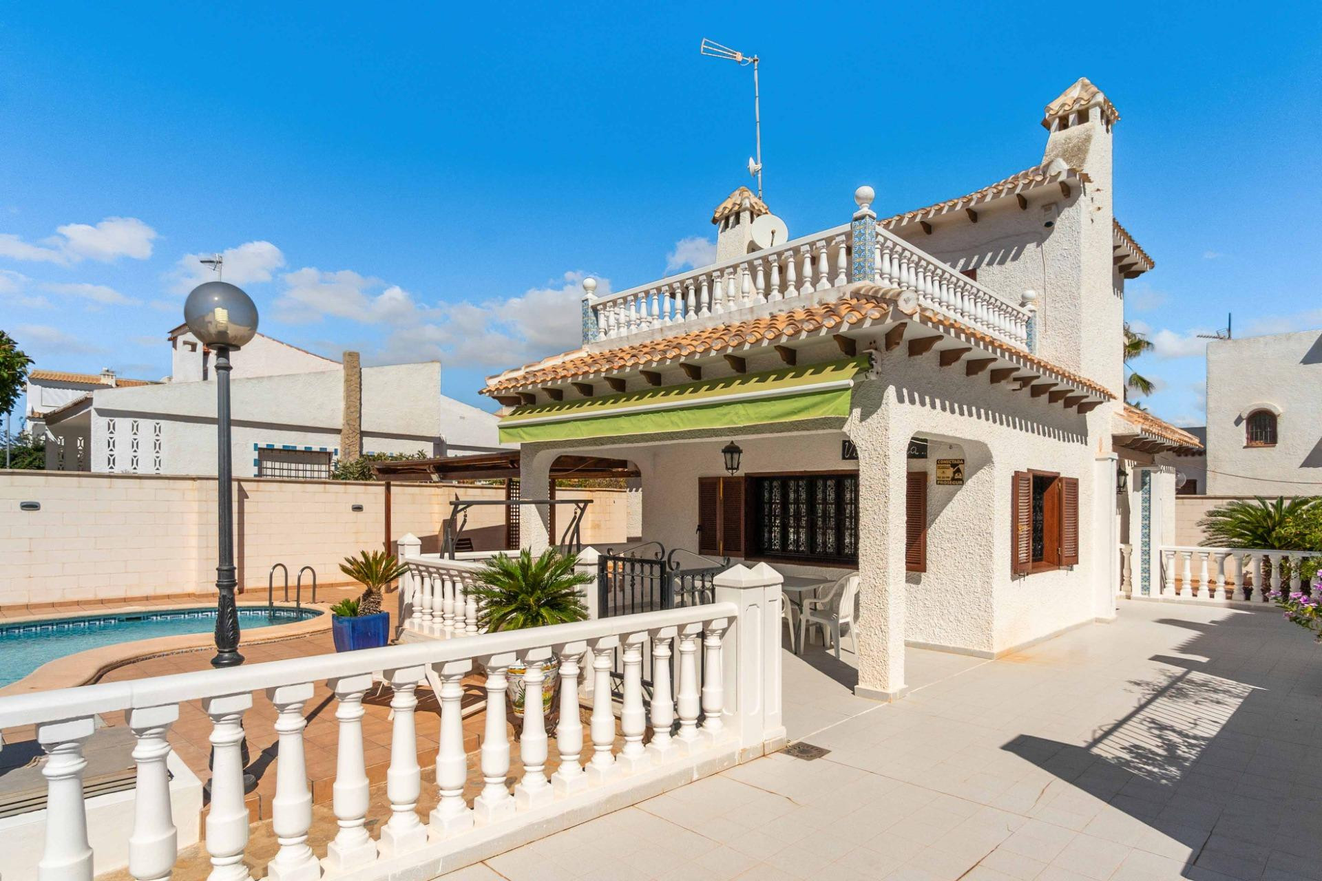 Herverkoop - 4. House - Detached Villa - Orihuela Costa