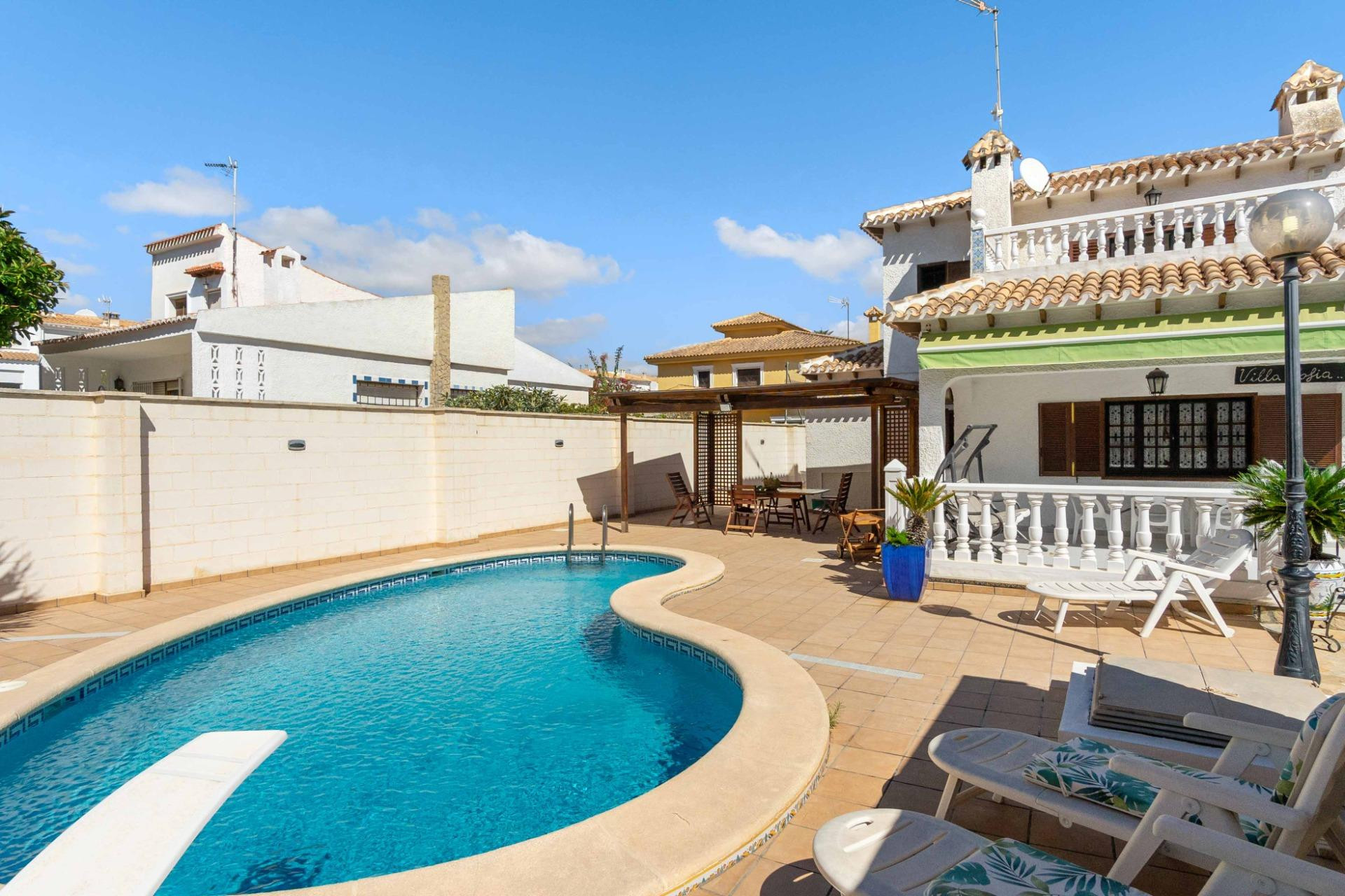 Herverkoop - 4. House - Detached Villa - Orihuela Costa