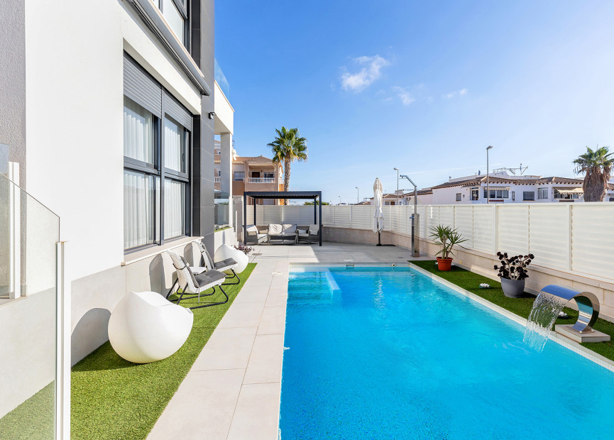 Herverkoop - 4. House - Detached Villa - Orihuela - Orihuela Costa