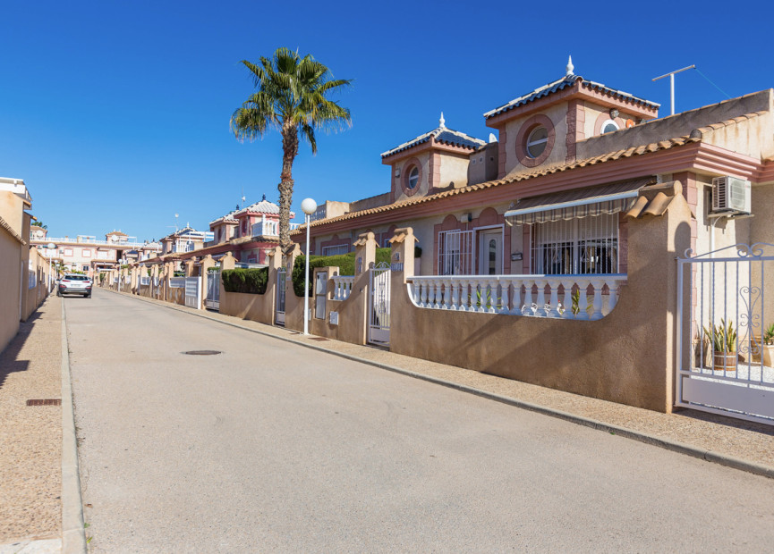 Herverkoop - 4. House - Detached Villa - Playa Flamenca - Orihuela Costa