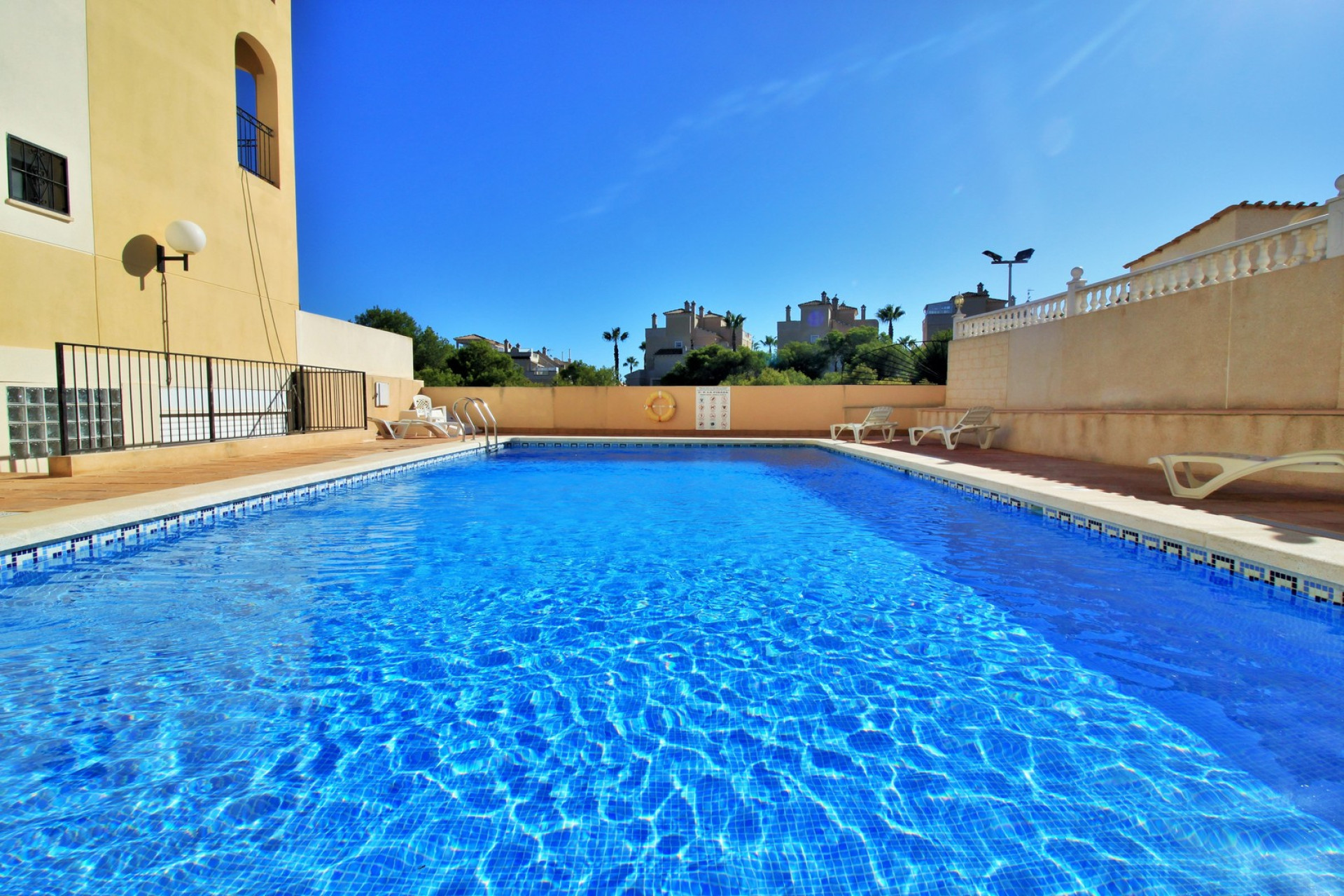 Herverkoop - 4. House - Detached Villa - Playa Flamenca - Orihuela Costa