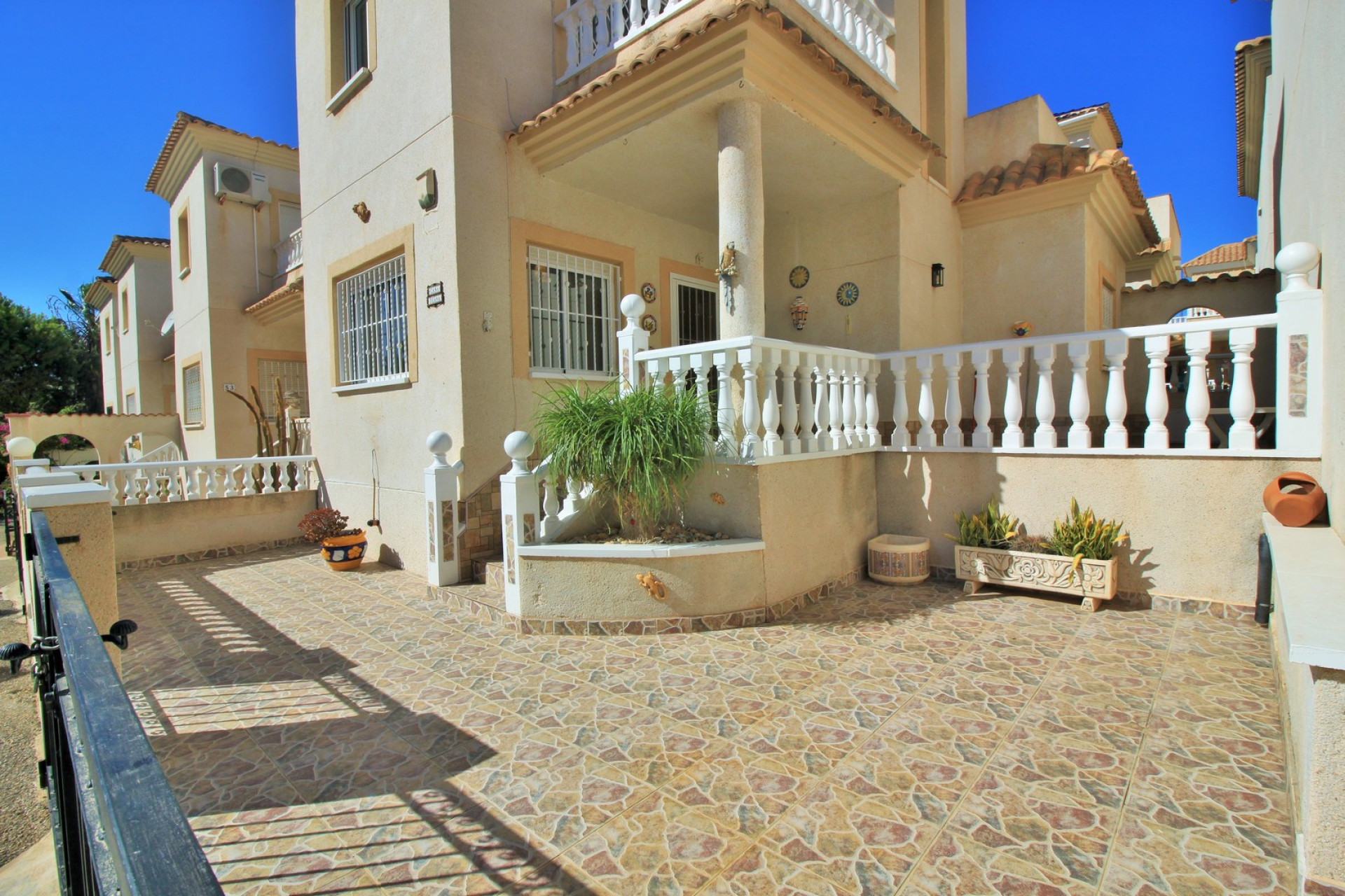 Herverkoop - 4. House - Detached Villa - Playa Flamenca - Orihuela Costa