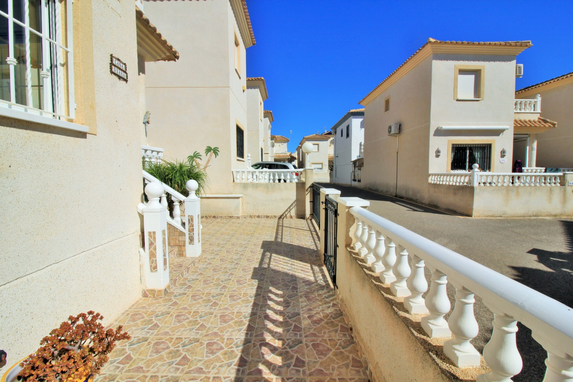 Herverkoop - 4. House - Detached Villa - Playa Flamenca - Orihuela Costa