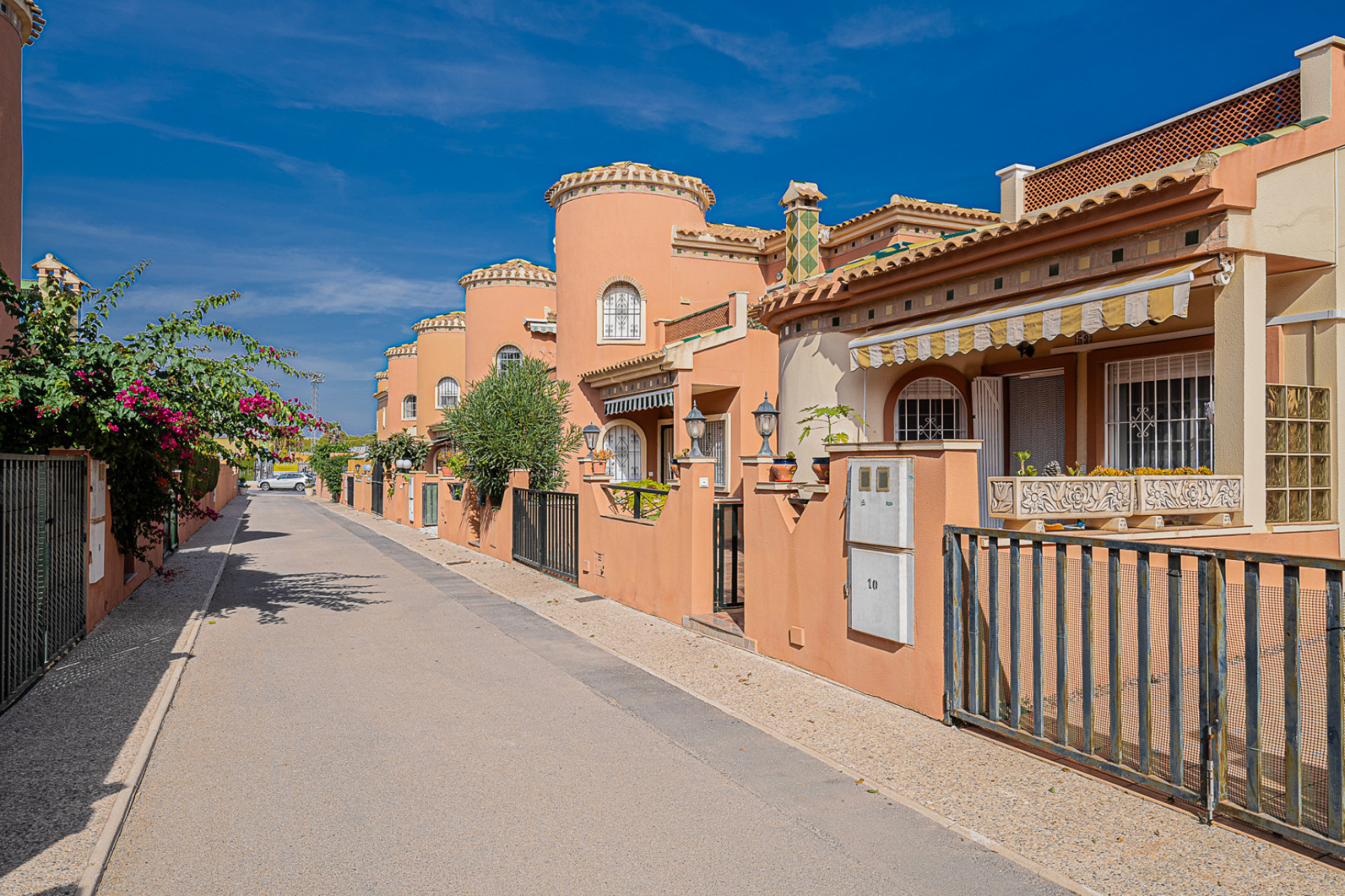 Herverkoop - 4. House - Detached Villa - Playa Flamenca - Orihuela Costa