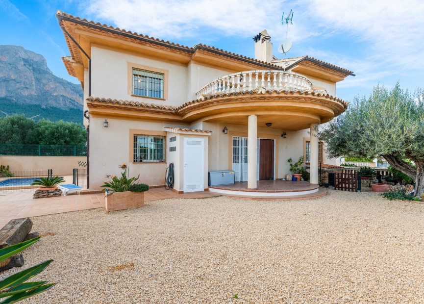 Herverkoop - 4. House - Detached Villa - Polop - Benidorm