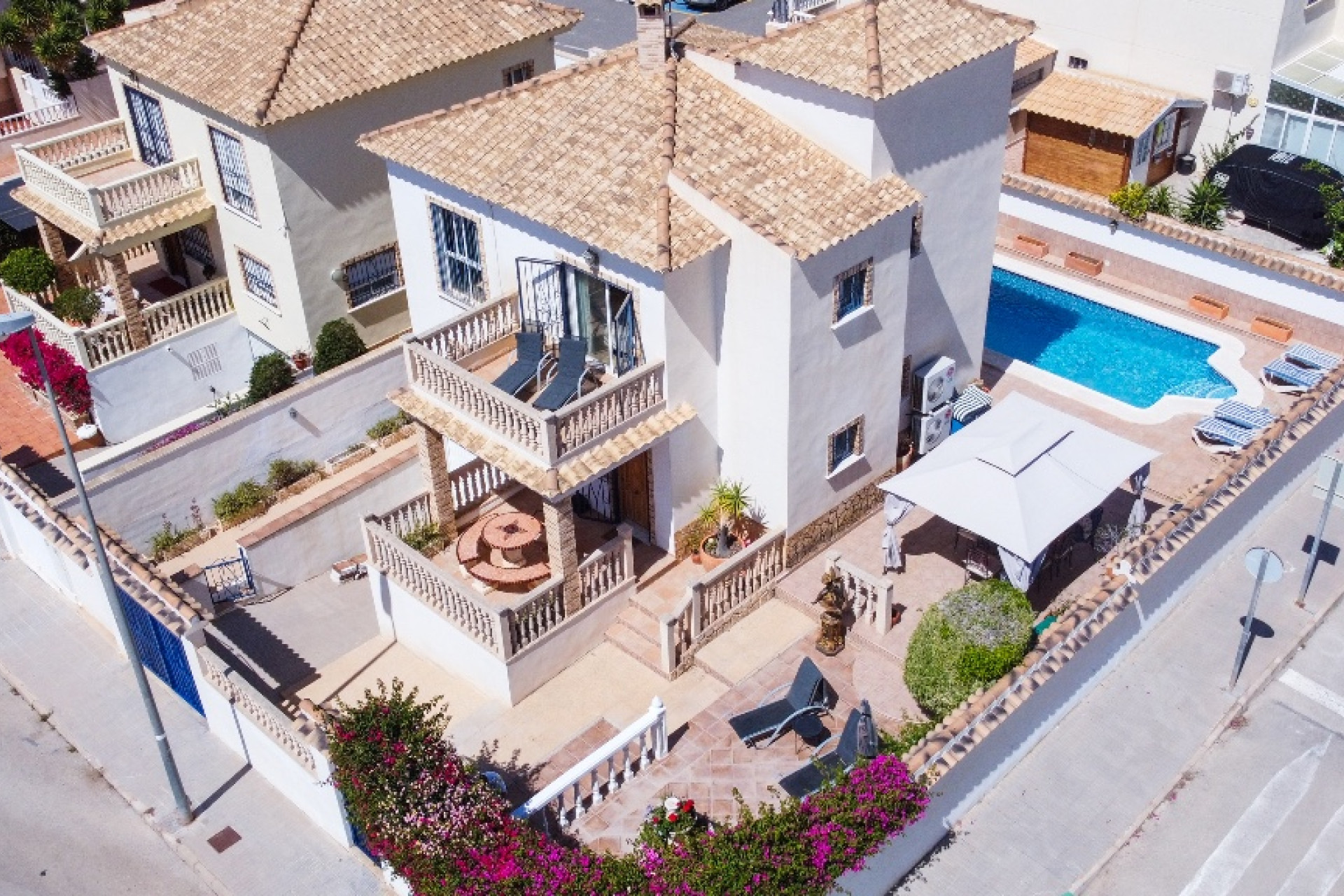 Herverkoop - 4. House - Detached Villa - Punta Prima - Orihuela Costa