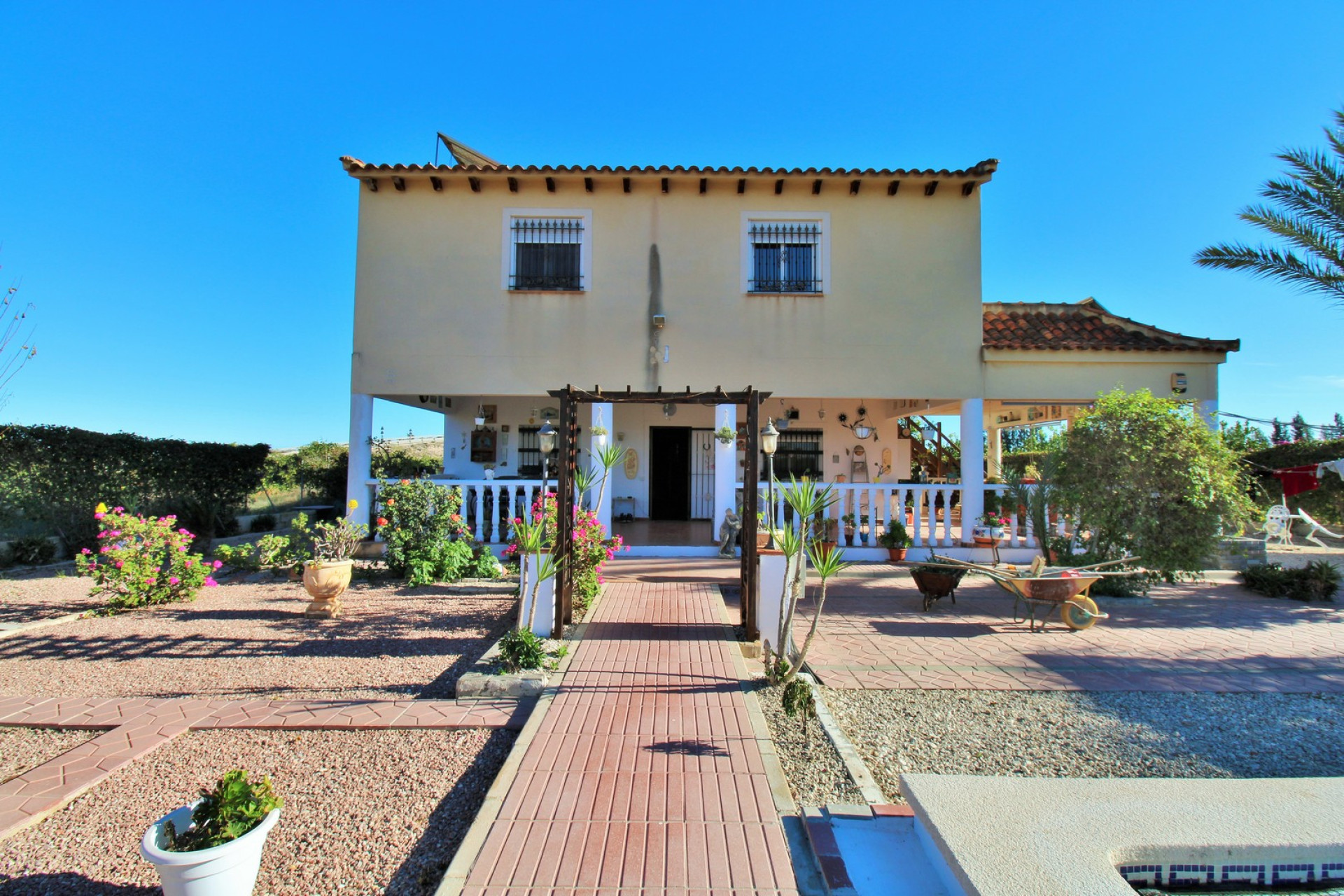 Herverkoop - 4. House - Detached Villa - Redován - Orihuela