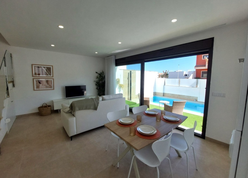 Herverkoop - 4. House - Detached Villa - San Pedro del Pinatar - Los Alcazares