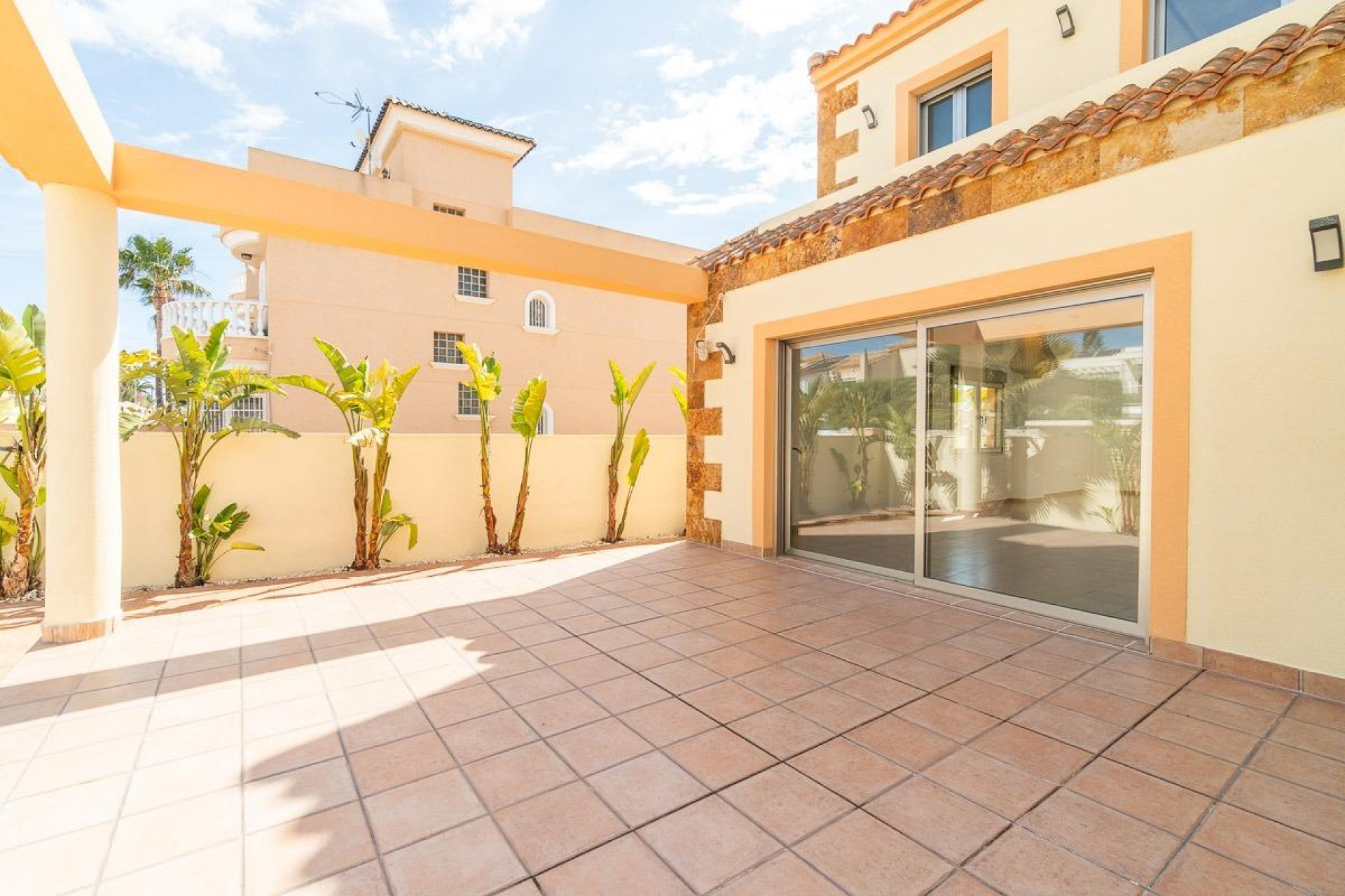 Herverkoop - 4. House - Detached Villa - Torrevieja - Aguas nuevas 2