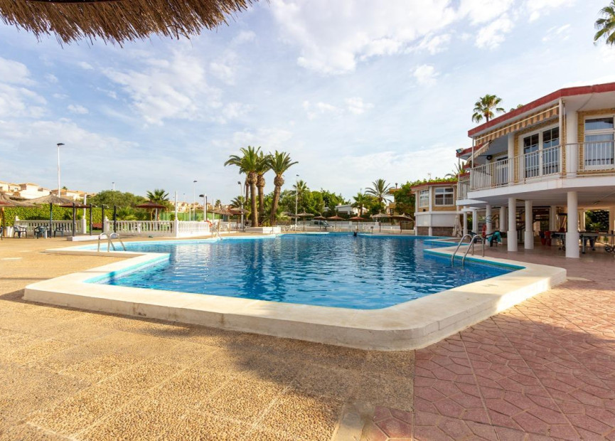 Herverkoop - 4. House - Detached Villa - Torrevieja