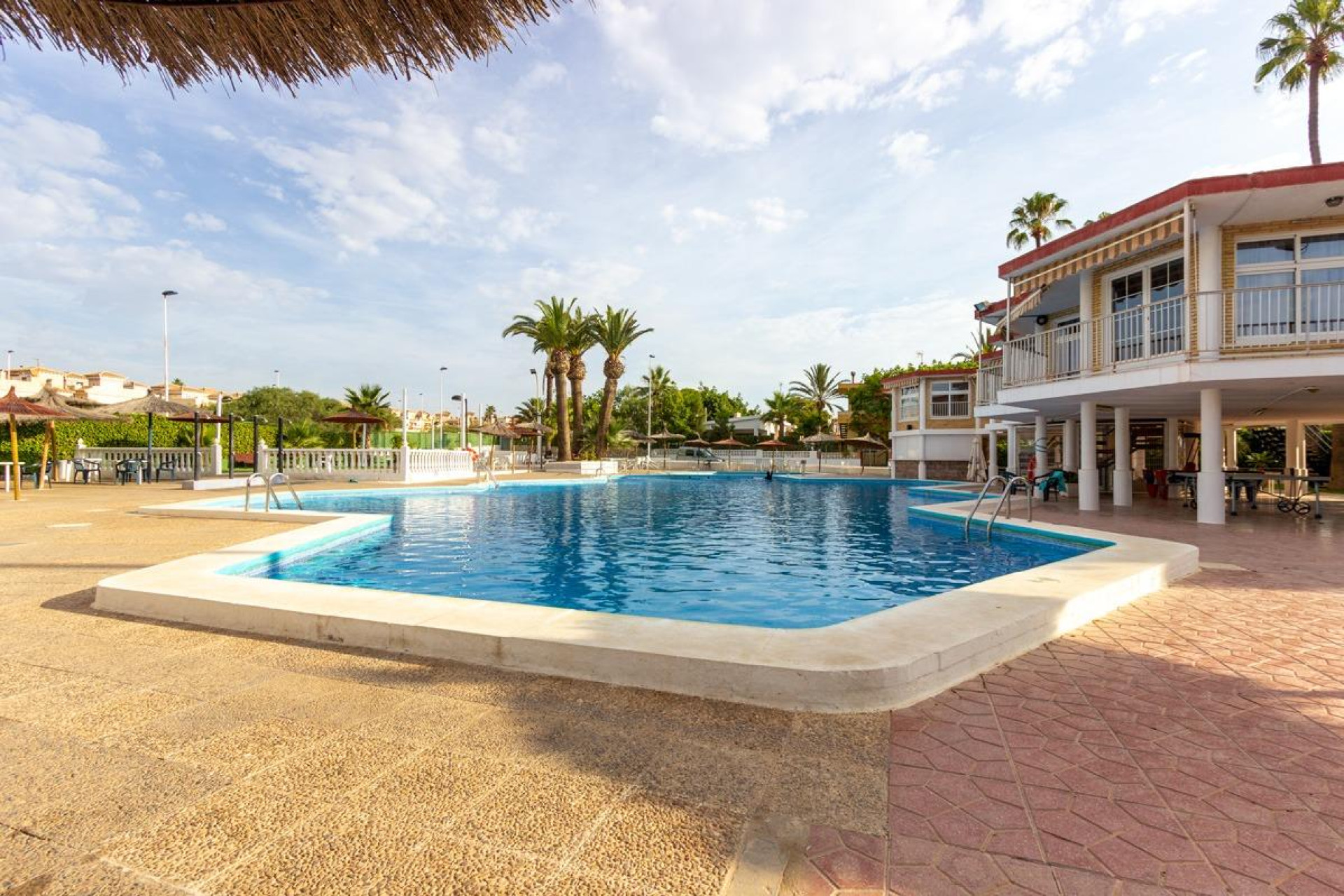 Herverkoop - 4. House - Detached Villa - Torrevieja