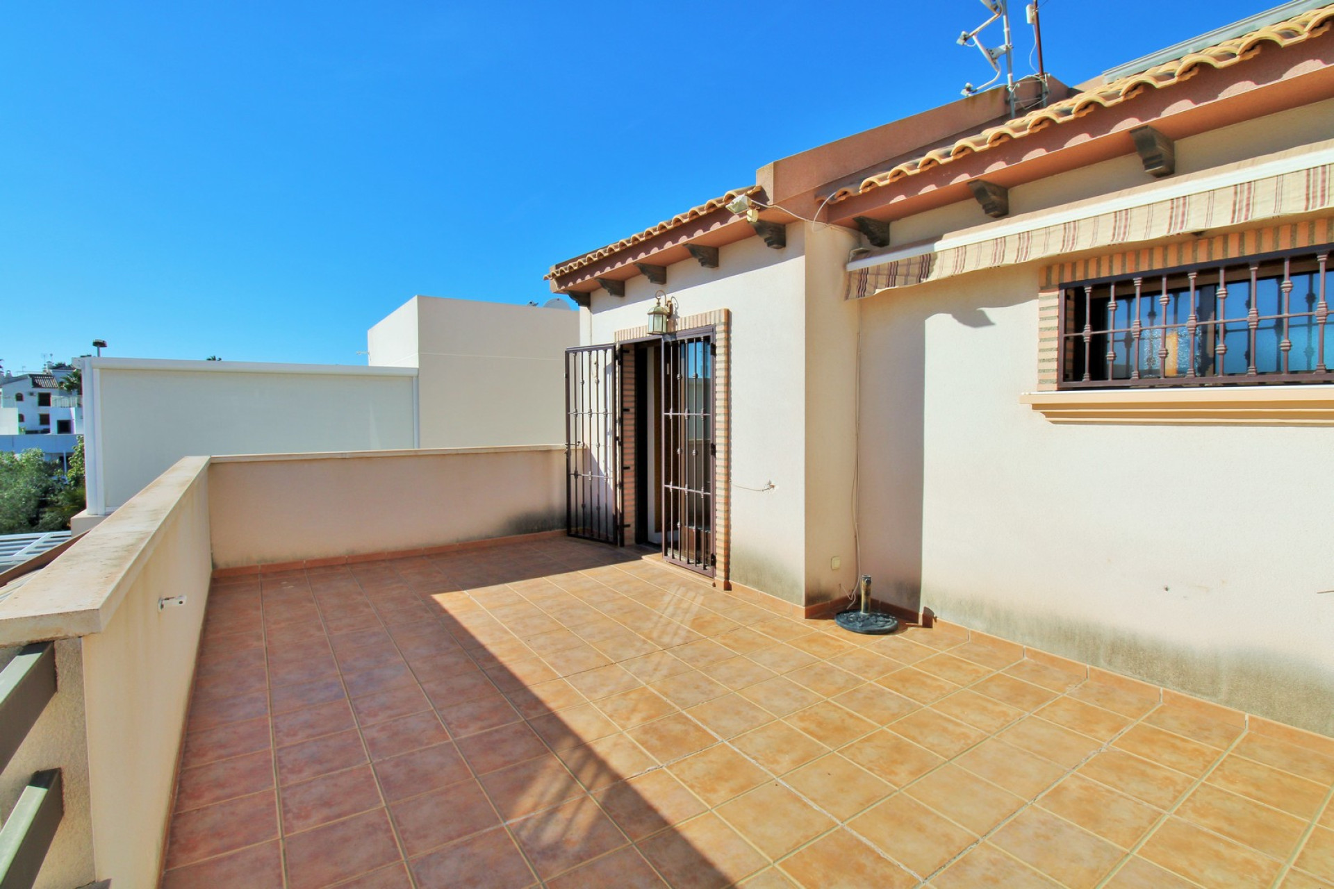 Herverkoop - 4. House - Detached Villa - Villamartin - Orihuela Costa