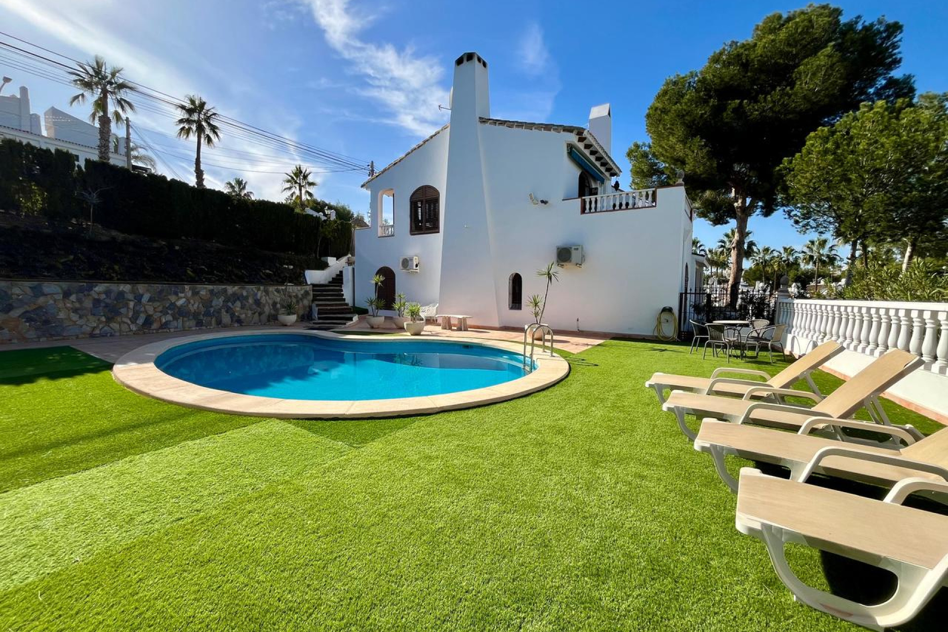 Herverkoop - 4. House - Detached Villa - Villamartin - Orihuela Costa