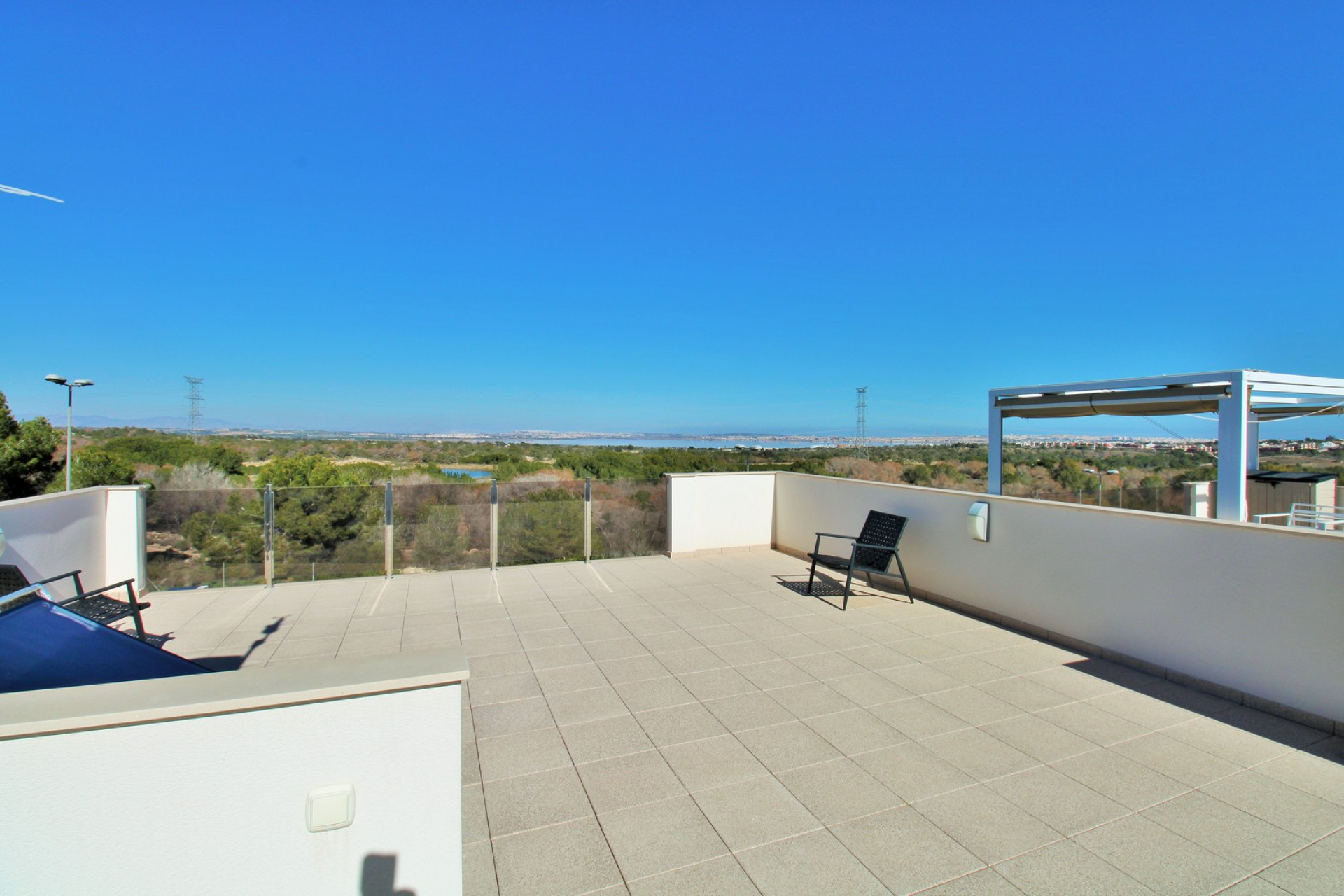 Herverkoop - 4. House - Detached Villa - Villamartin - Orihuela Costa