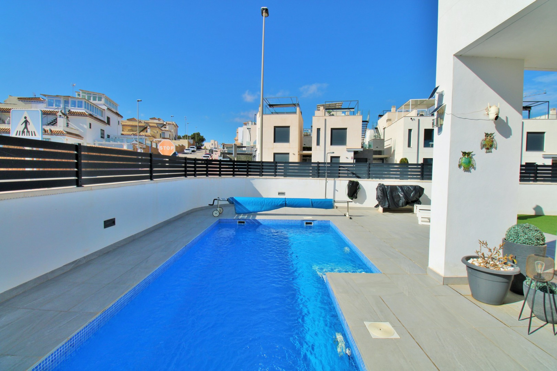 Herverkoop - 4. House - Detached Villa - Villamartin - Orihuela Costa