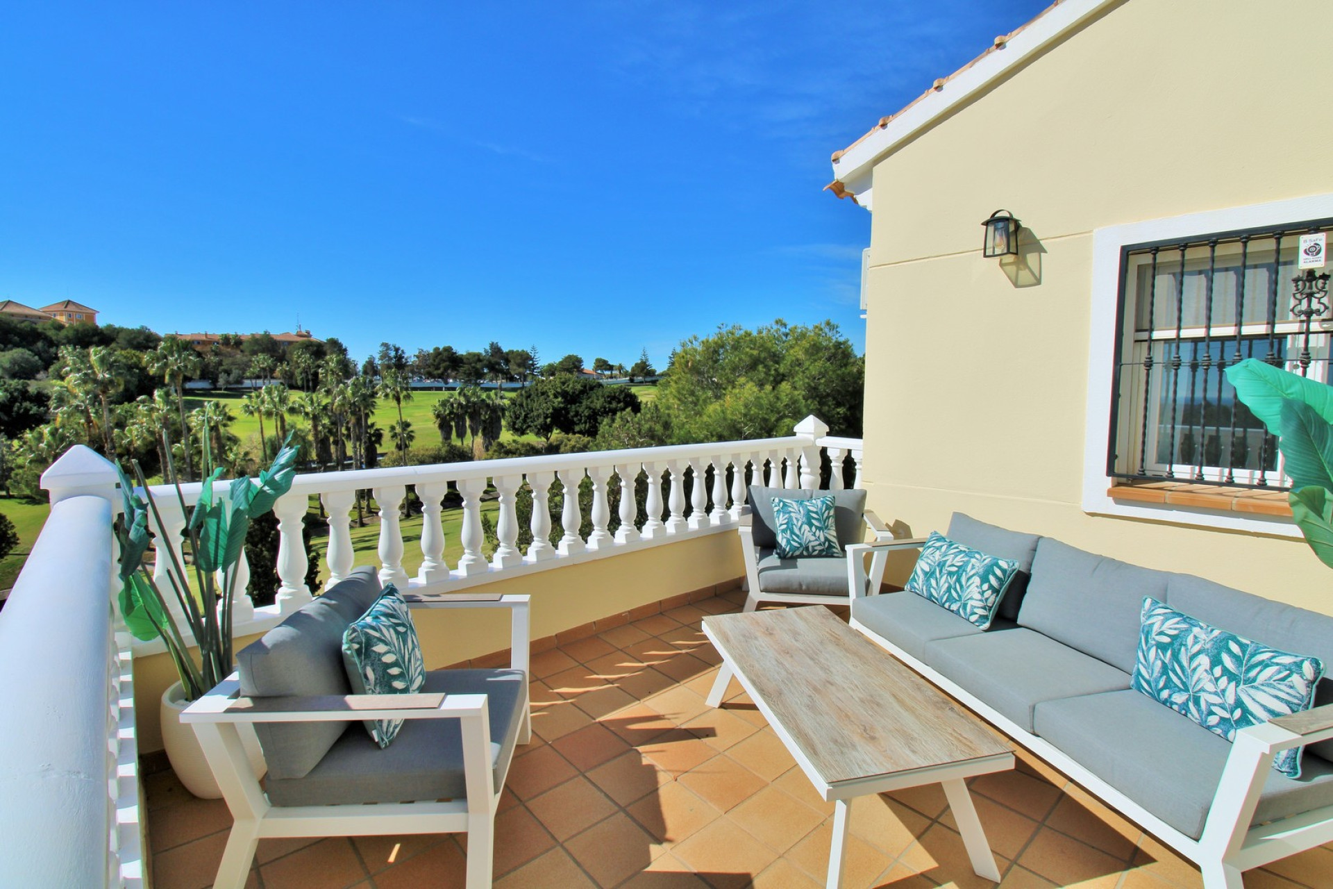 Herverkoop - 4. House - Detached Villa - Villamartin - Orihuela Costa