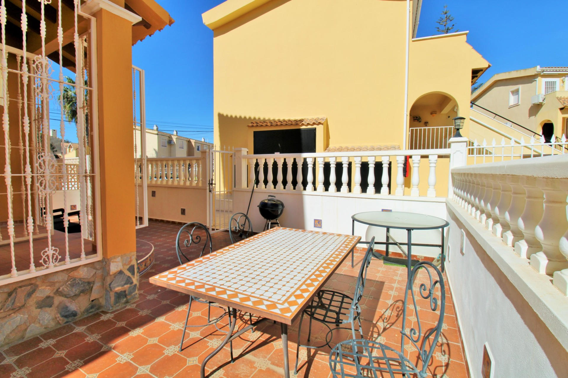 Herverkoop - 4. House - Detached Villa - Villamartin - Orihuela Costa