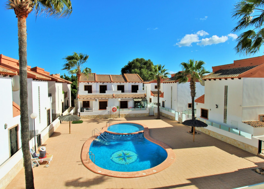 Herverkoop - 4. House - Detached Villa - Villamartin - Orihuela Costa