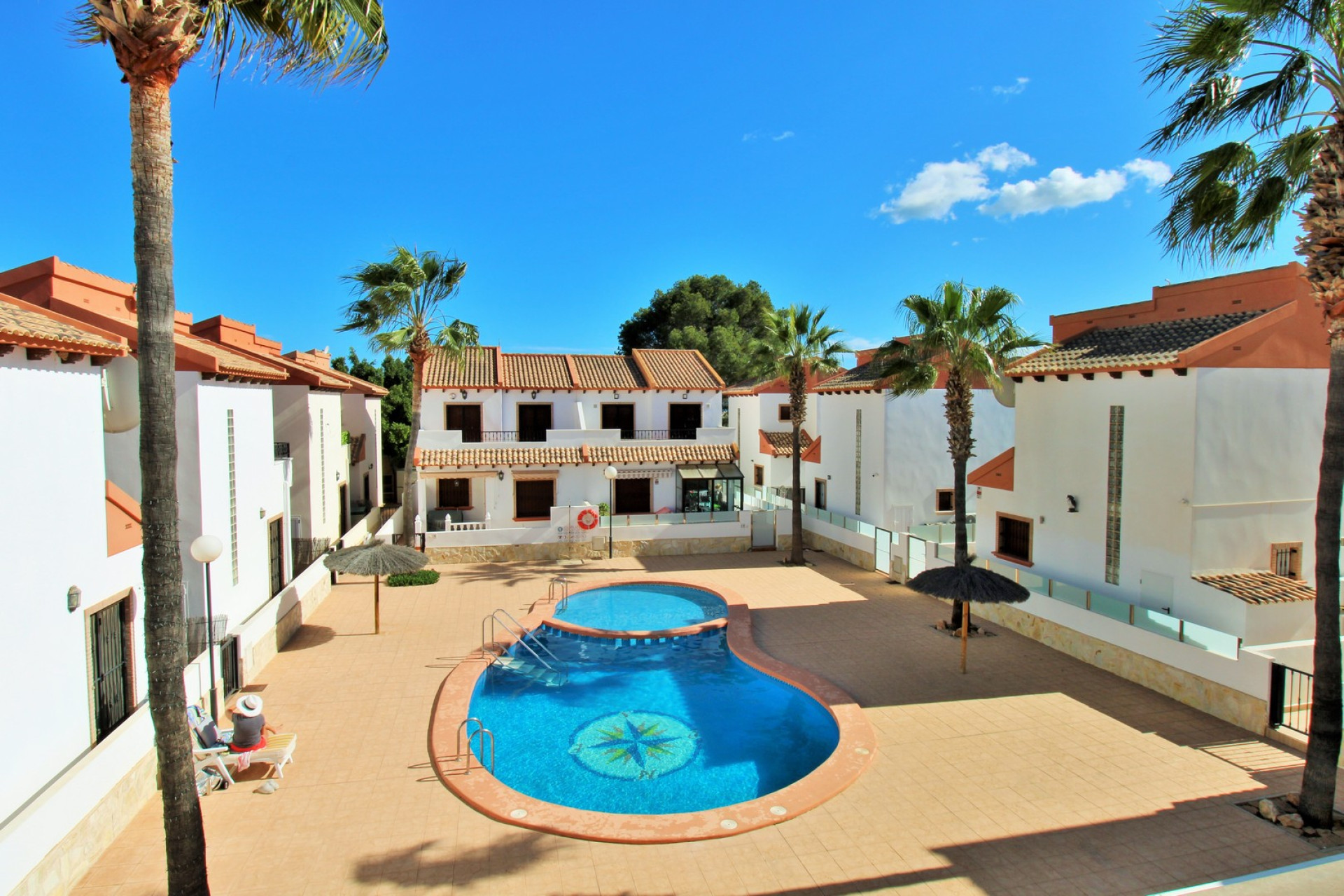 Herverkoop - 4. House - Detached Villa - Villamartin - Orihuela Costa