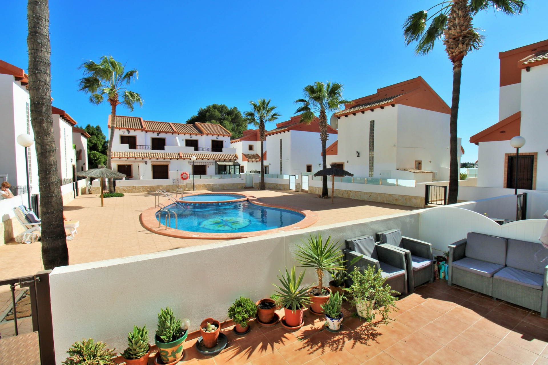 Herverkoop - 4. House - Detached Villa - Villamartin - Orihuela Costa