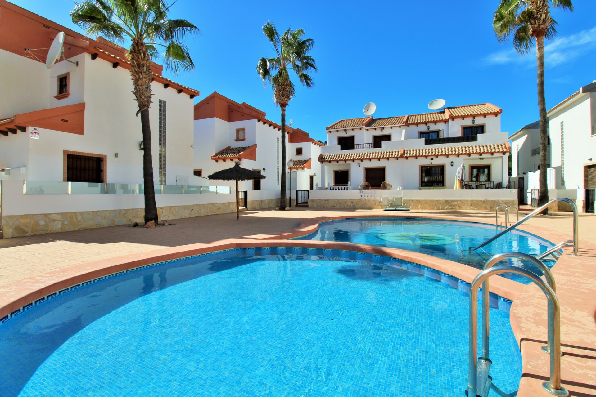 Herverkoop - 4. House - Detached Villa - Villamartin - Orihuela Costa