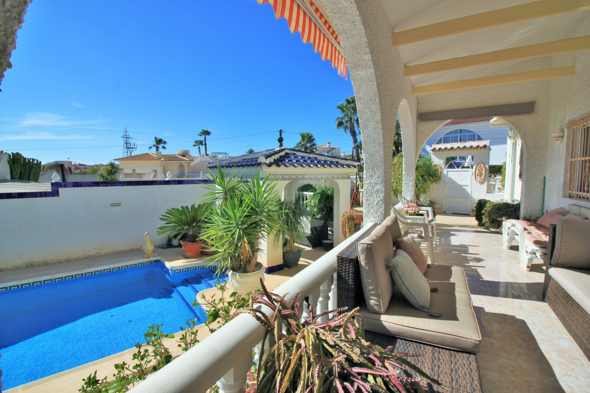 Herverkoop - 4. House - Detached Villa - Villamartin - Orihuela Costa