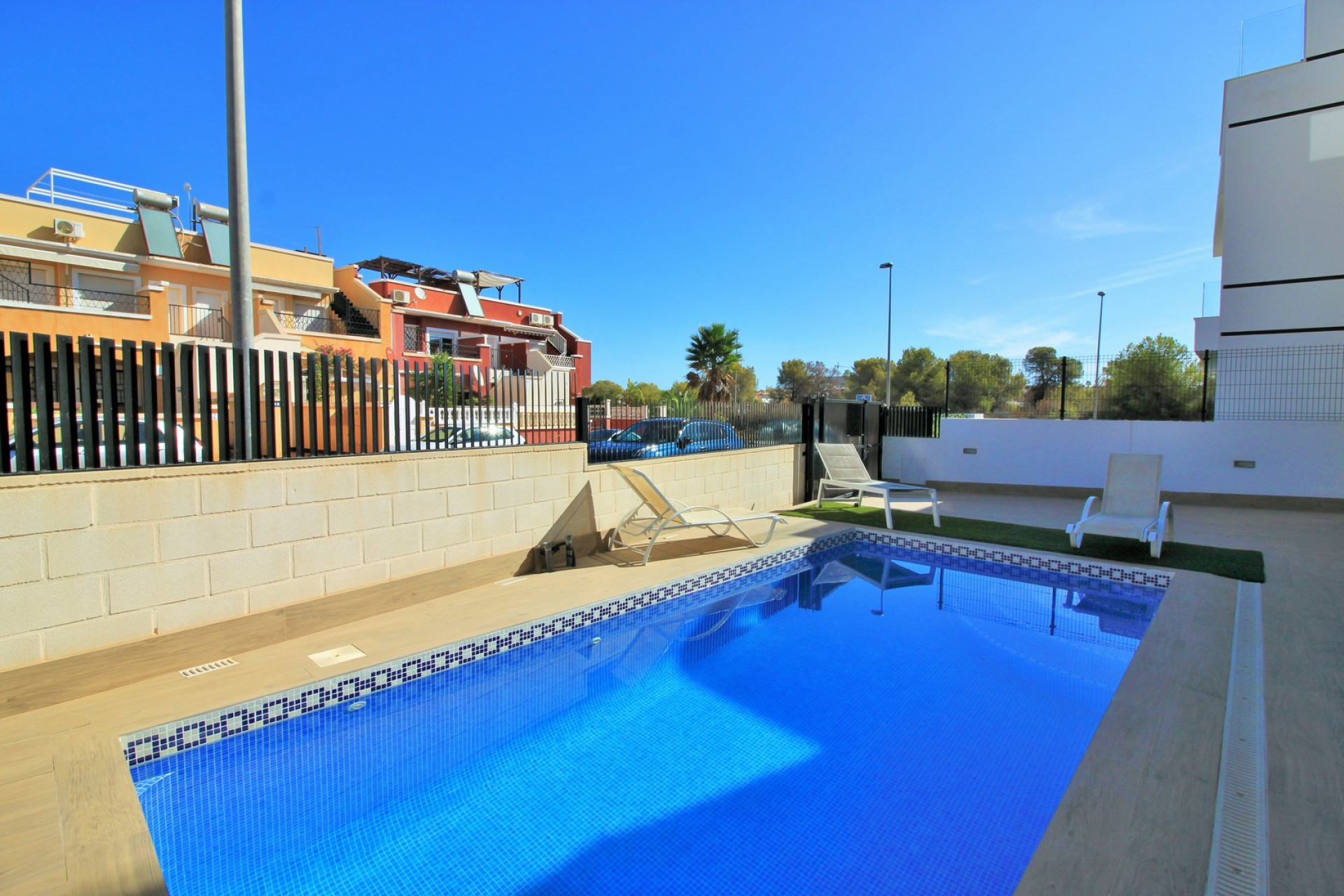 Herverkoop - 4. House - Detached Villa - Villamartin - Orihuela Costa