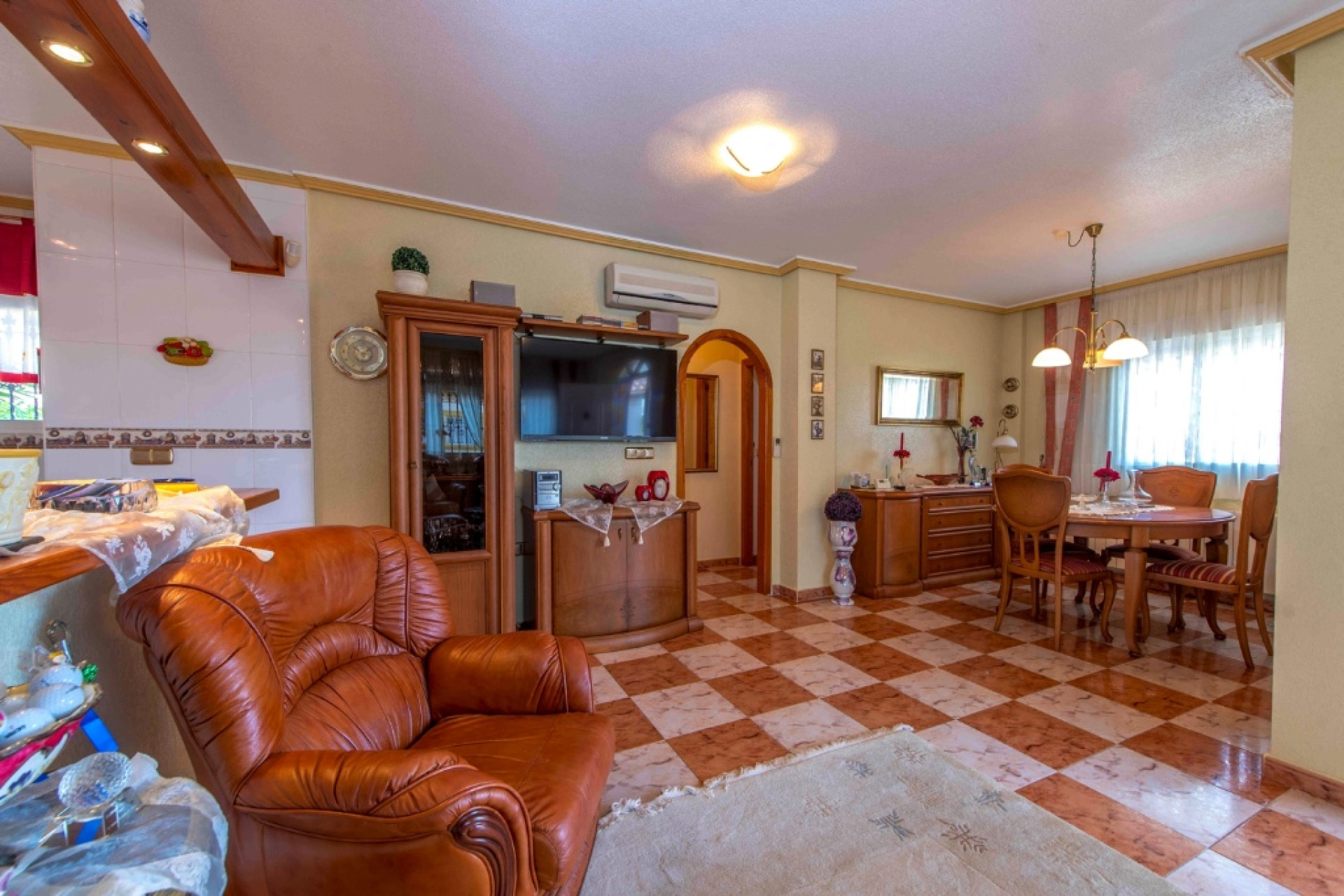 Herverkoop - 4. House - Detached Villa - Villamartin - Orihuela Costa