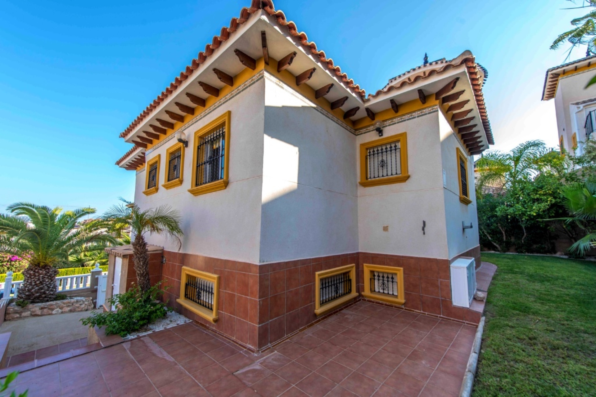 Herverkoop - 4. House - Detached Villa - Villamartin - Orihuela Costa