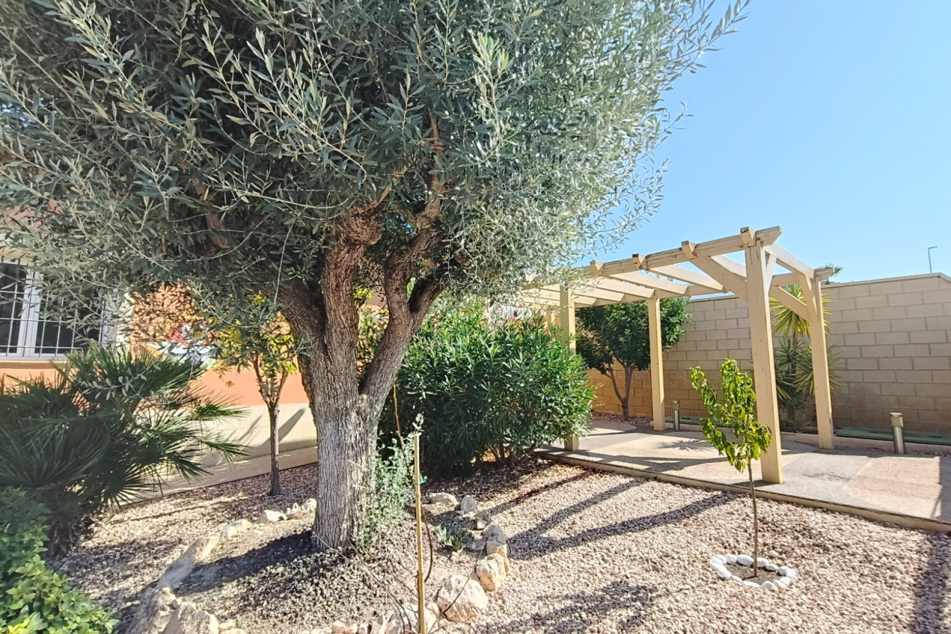 Herverkoop - 6. Vrijstaande villa - La Romana - Costa Blanca Noord