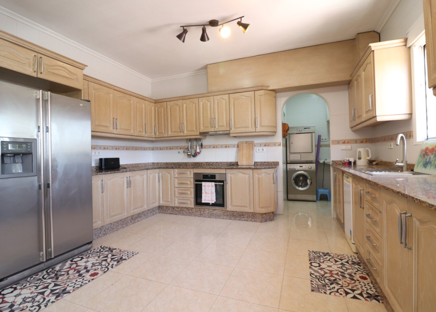 Herverkoop - 7. Finca / landhuis - Catral - Costa Blanca Zuid