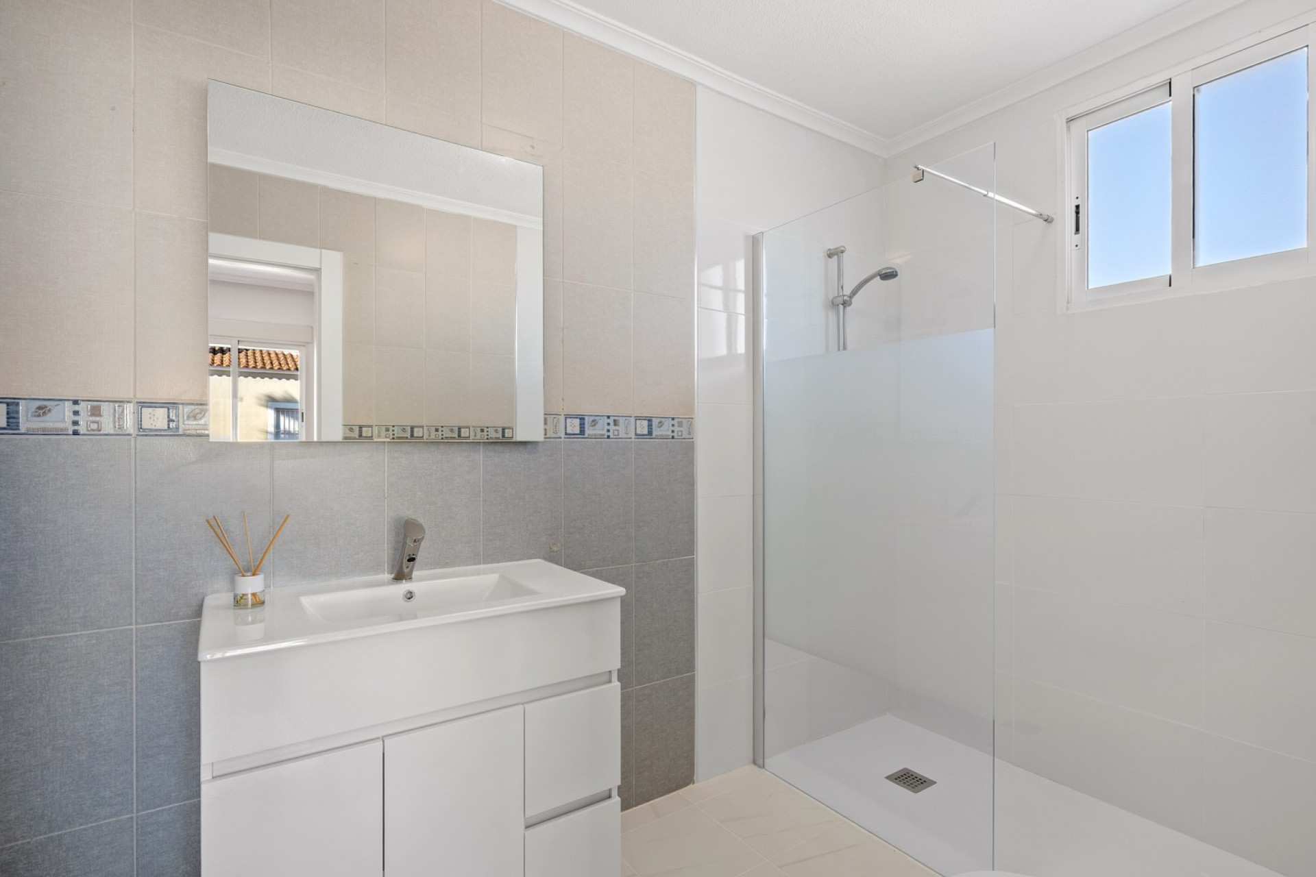 Herverkoop - 7. Finca / landhuis - Dolores - Dolores - Country