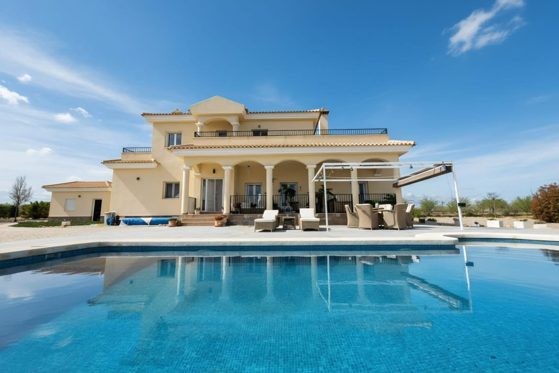 Herverkoop - 7. Finca / landhuis - Pinoso - Pinoso - Country