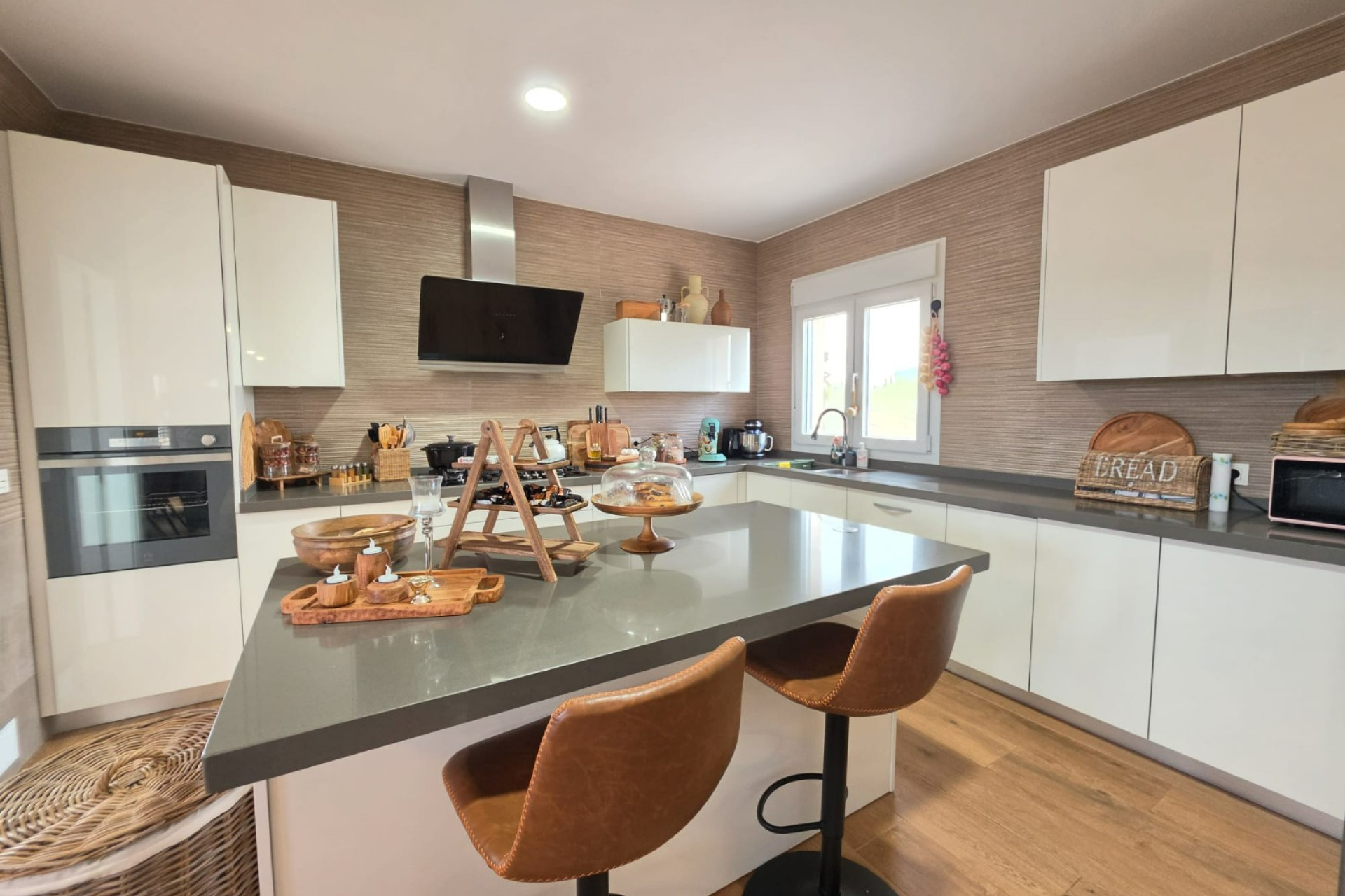 Herverkoop - 7. Finca / landhuis - Pinoso - Pinoso - Country