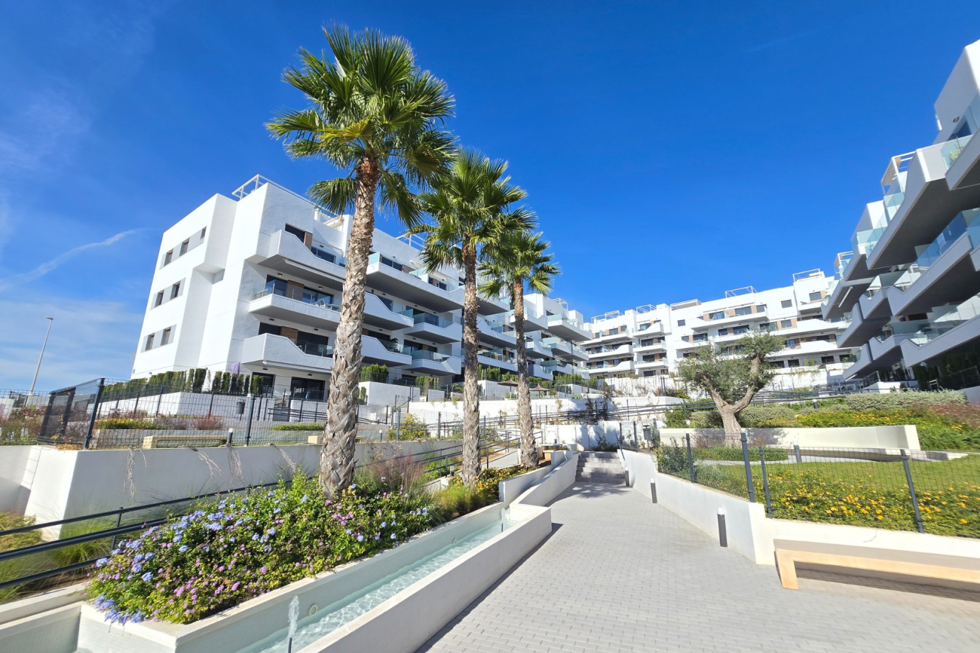 Herverkoop - Apartment / Flat * - Orihuela Costa - Costa Blanca Zuid