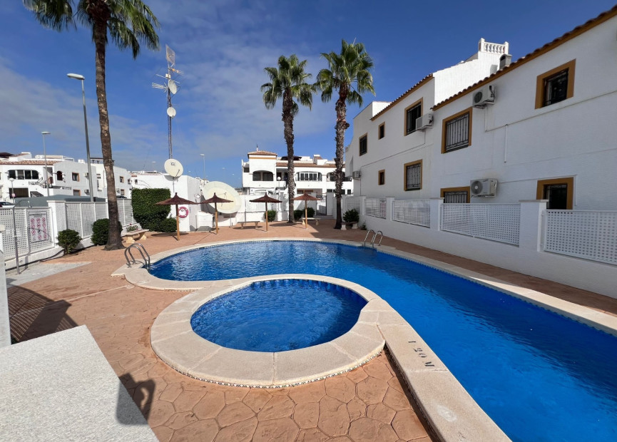 Herverkoop - Appartement - Orihuela - Vistabella Golf