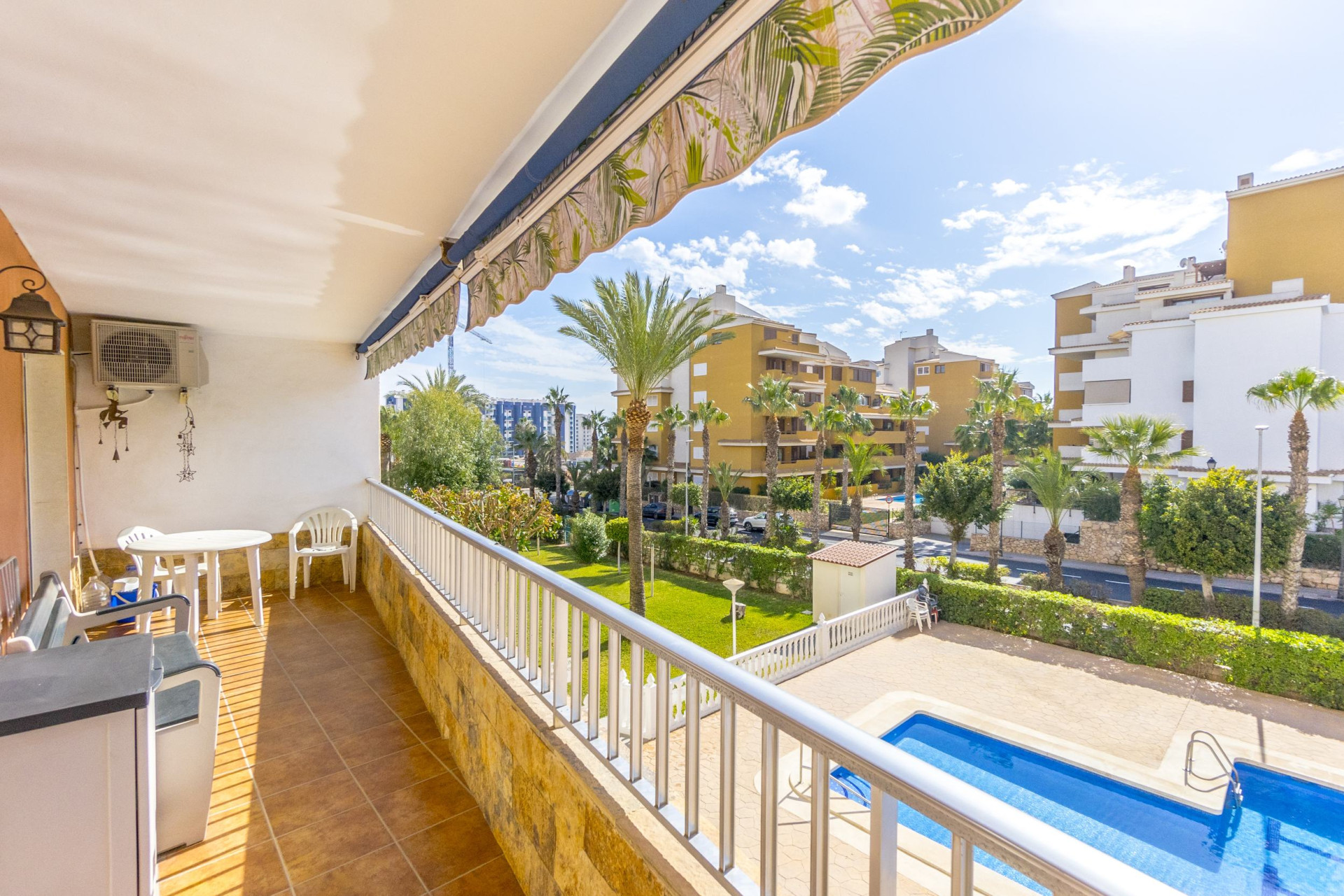 Herverkoop - Appartement - Punta Prima - El Acequión