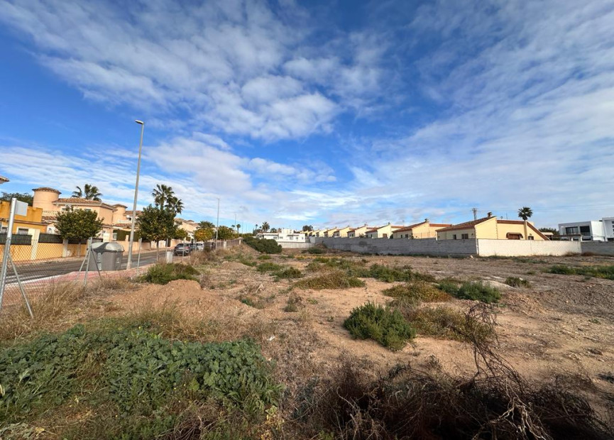 Herverkoop - Building Plot - La Marina - Rojales