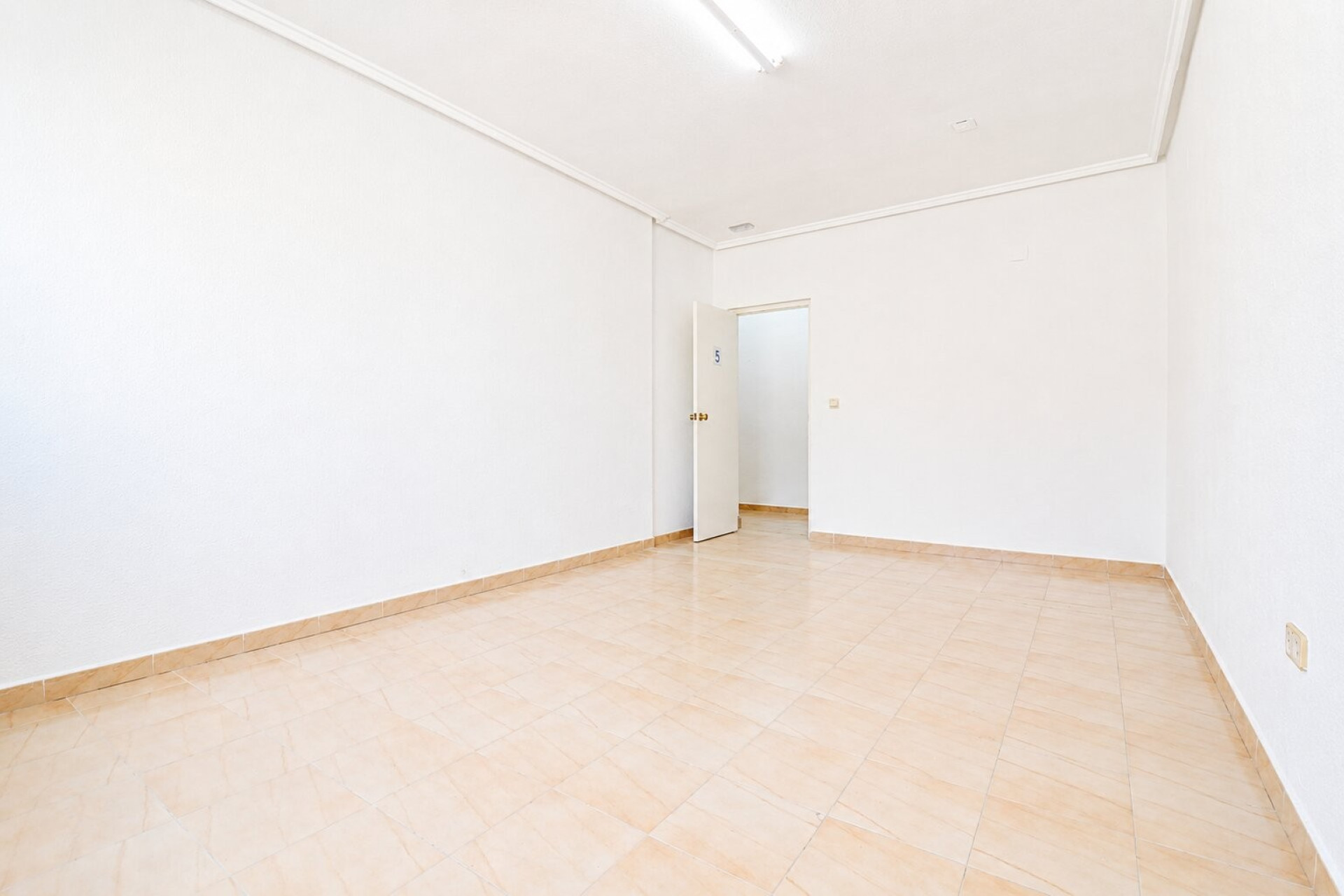 Herverkoop - Commercial (Rental) - Ciudad Quesada - Costa Blanca Zuid