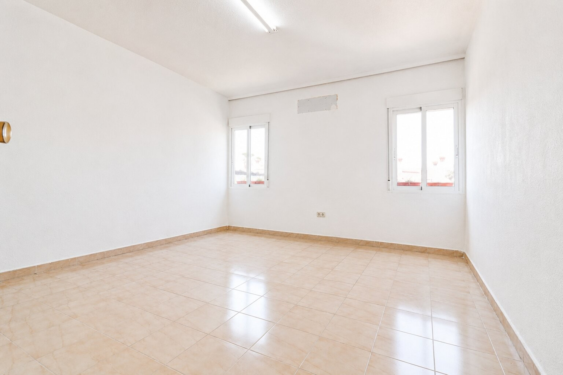 Herverkoop - Commercial (Rental) - Ciudad Quesada - Rojales