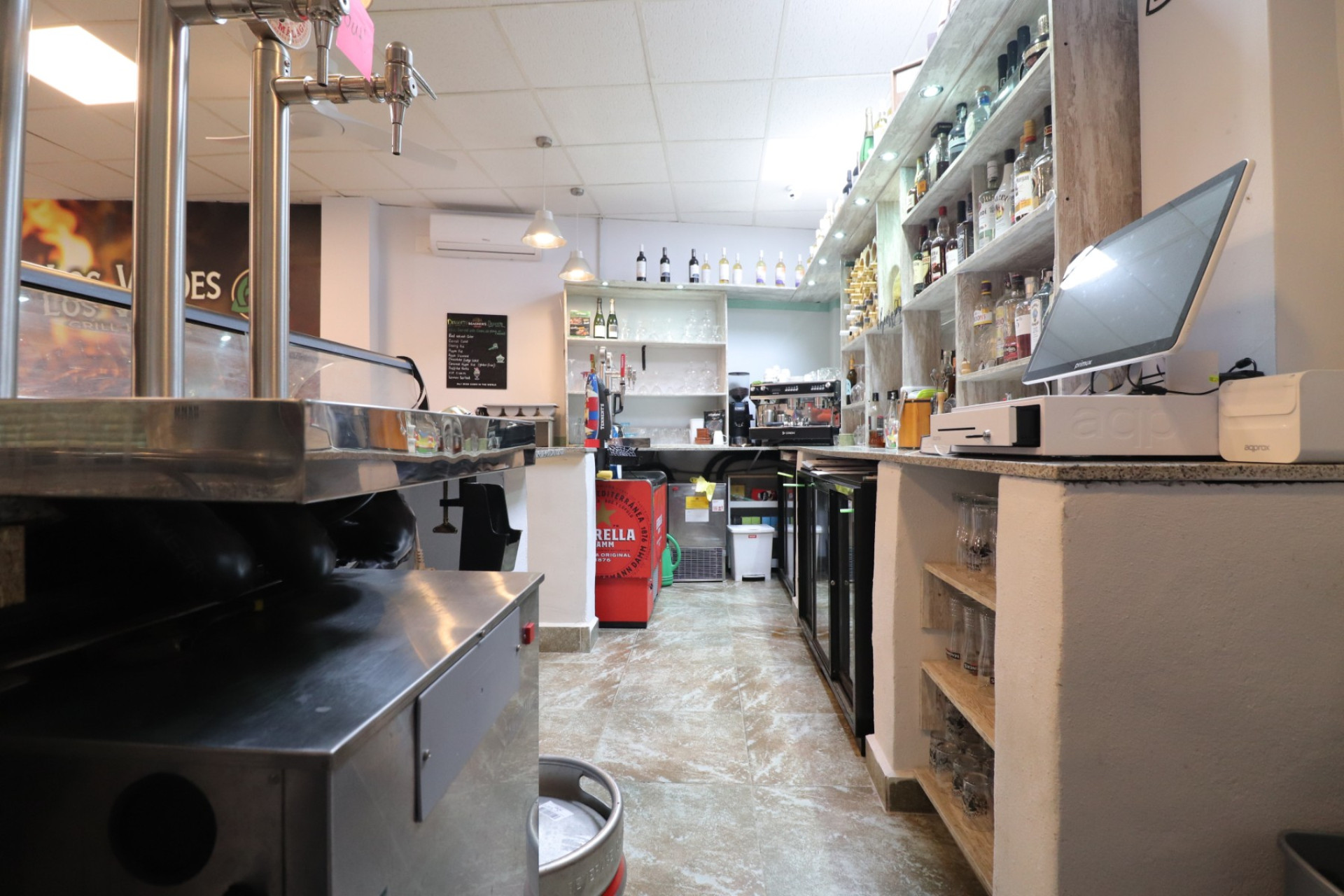 Herverkoop - Commercieel vastgoed - Catral - Catral - Town