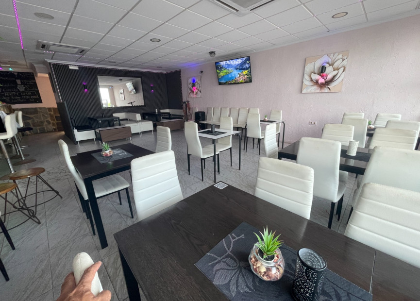 Herverkoop - Commercieel vastgoed - Torrevieja - Comunidad Valenciana