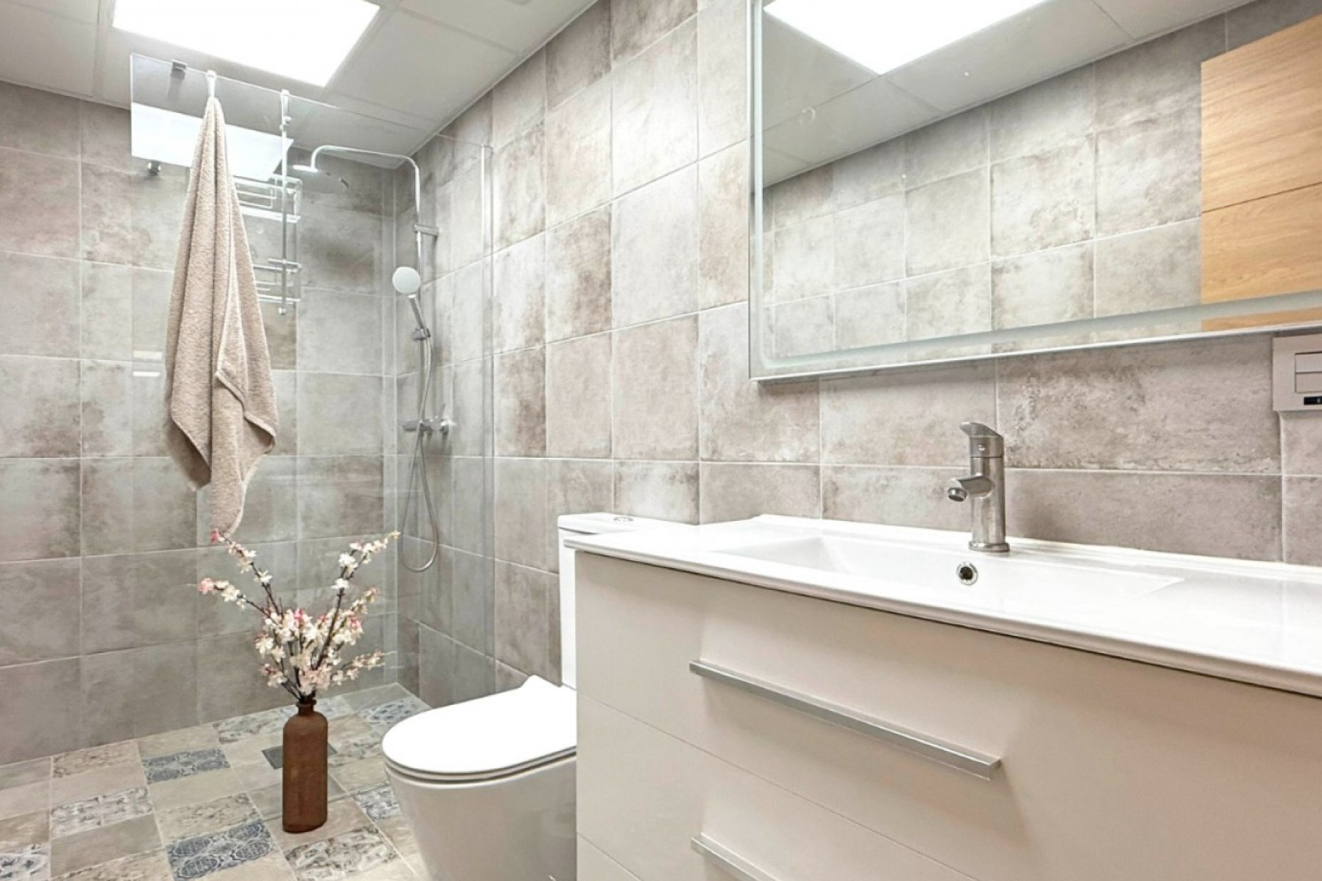 Herverkoop - Commercieel vastgoed - Torrevieja - Costa Blanca Zuid