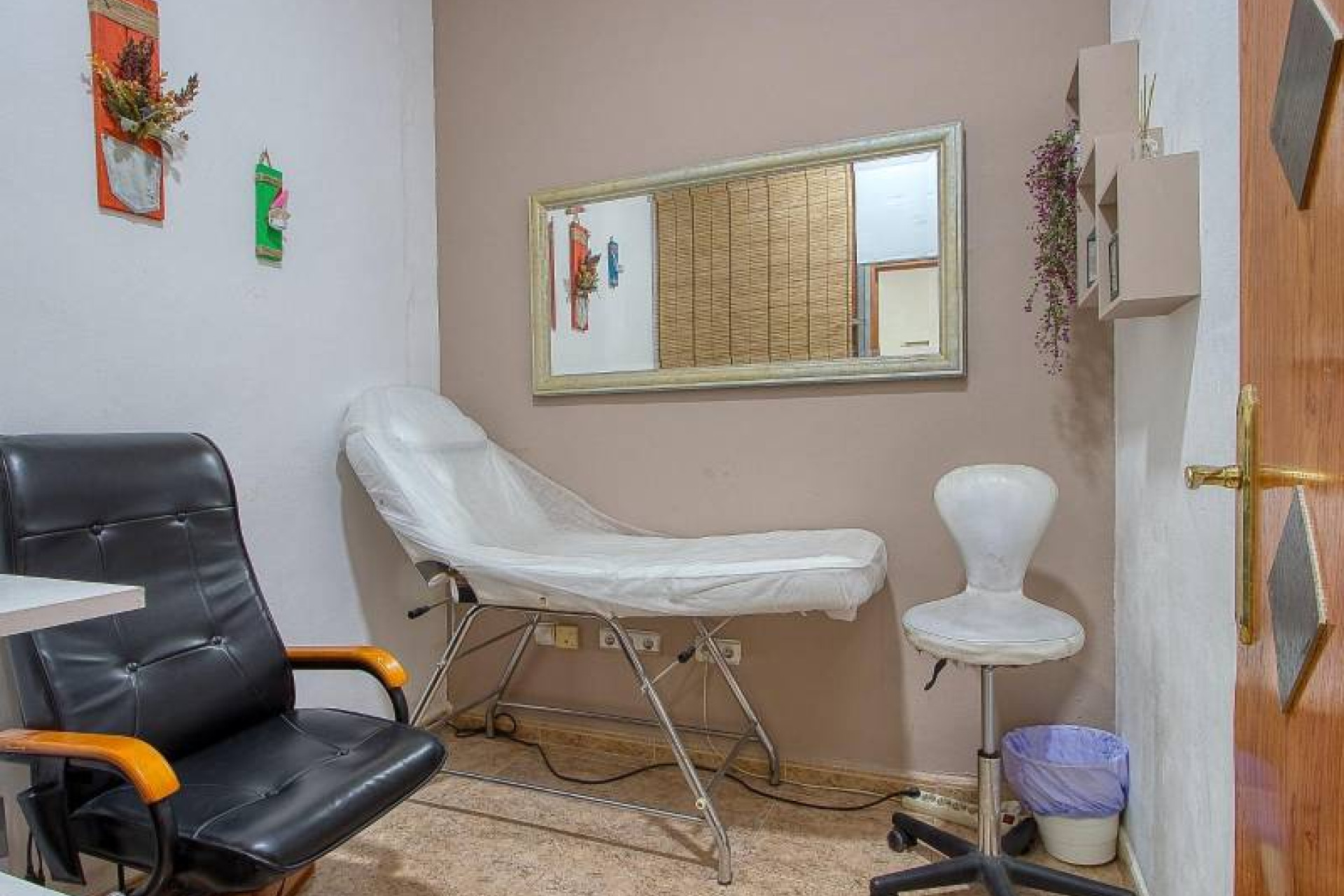 Herverkoop - Commercieel vastgoed - Torrevieja - Costa Blanca Zuid