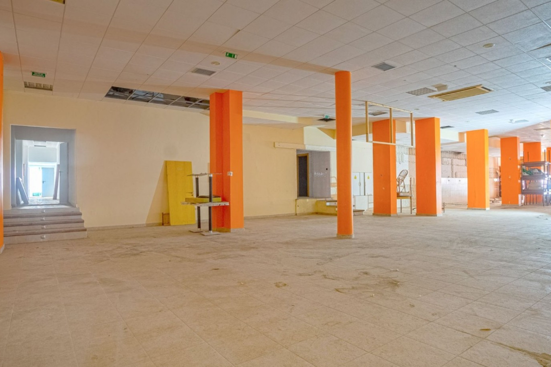 Herverkoop - Commercieel vastgoed - Torrevieja - Costa Blanca Zuid