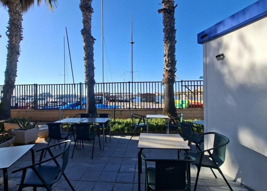 Herverkoop - Commercieel vastgoed - Torrevieja - Puerto