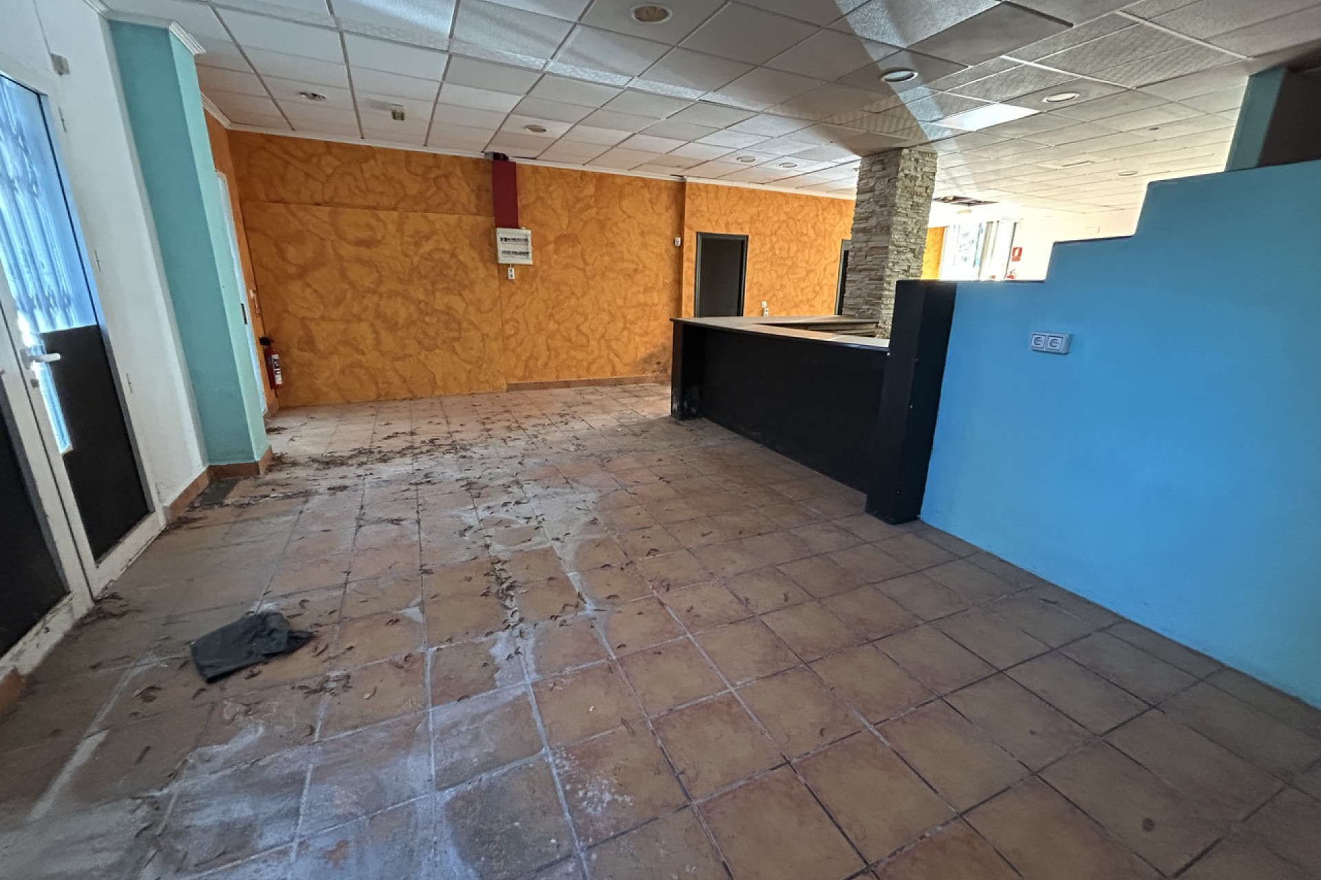 Herverkoop - Commercieel vastgoed - Villamartin - Costa Blanca Zuid