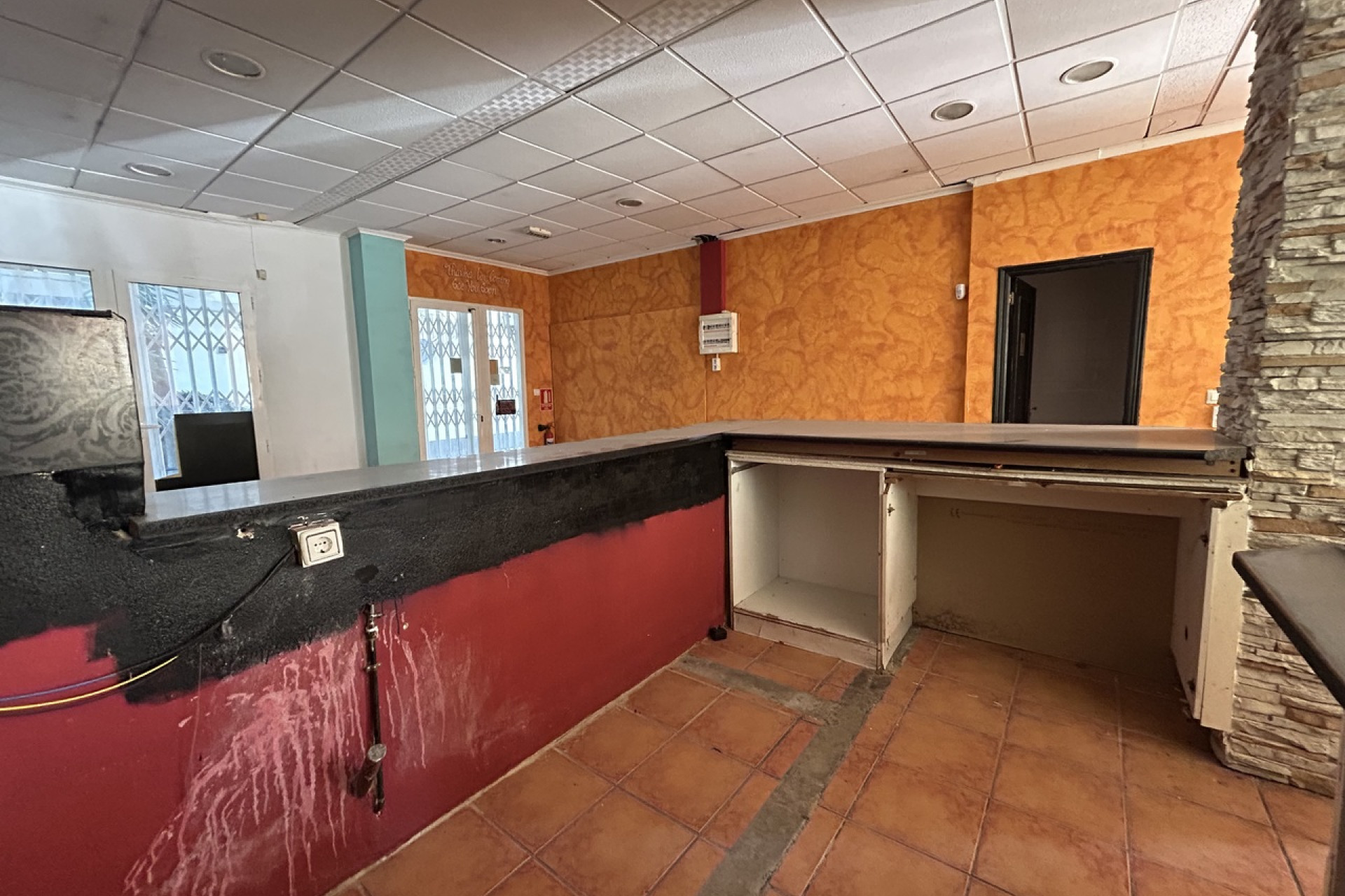 Herverkoop - Commercieel vastgoed - Villamartin - Costa Blanca Zuid