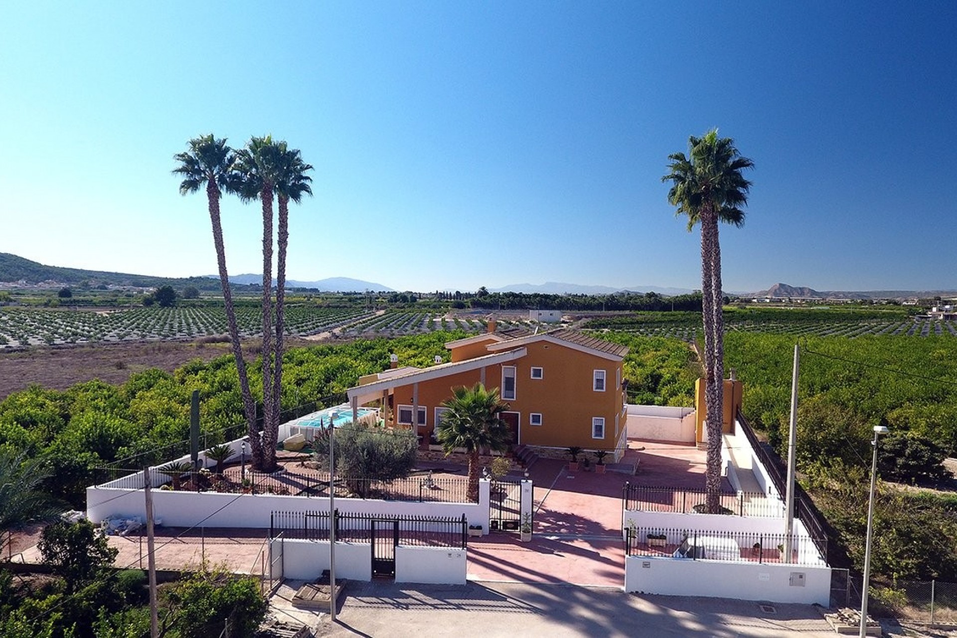 Herverkoop - Country Property - Orihuela